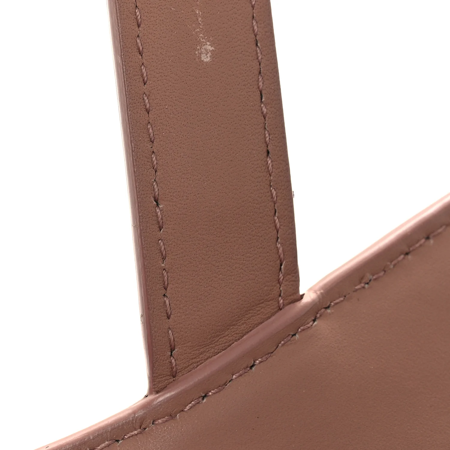 Ultra Matte Calfskin Saddle Bag Fard