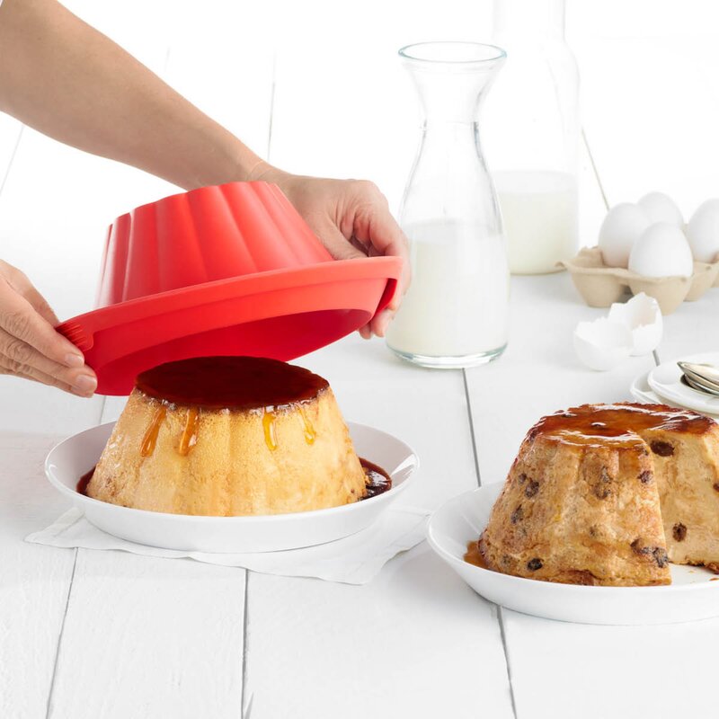Puddingform i silikon med fat 1,3 L rød/hvit