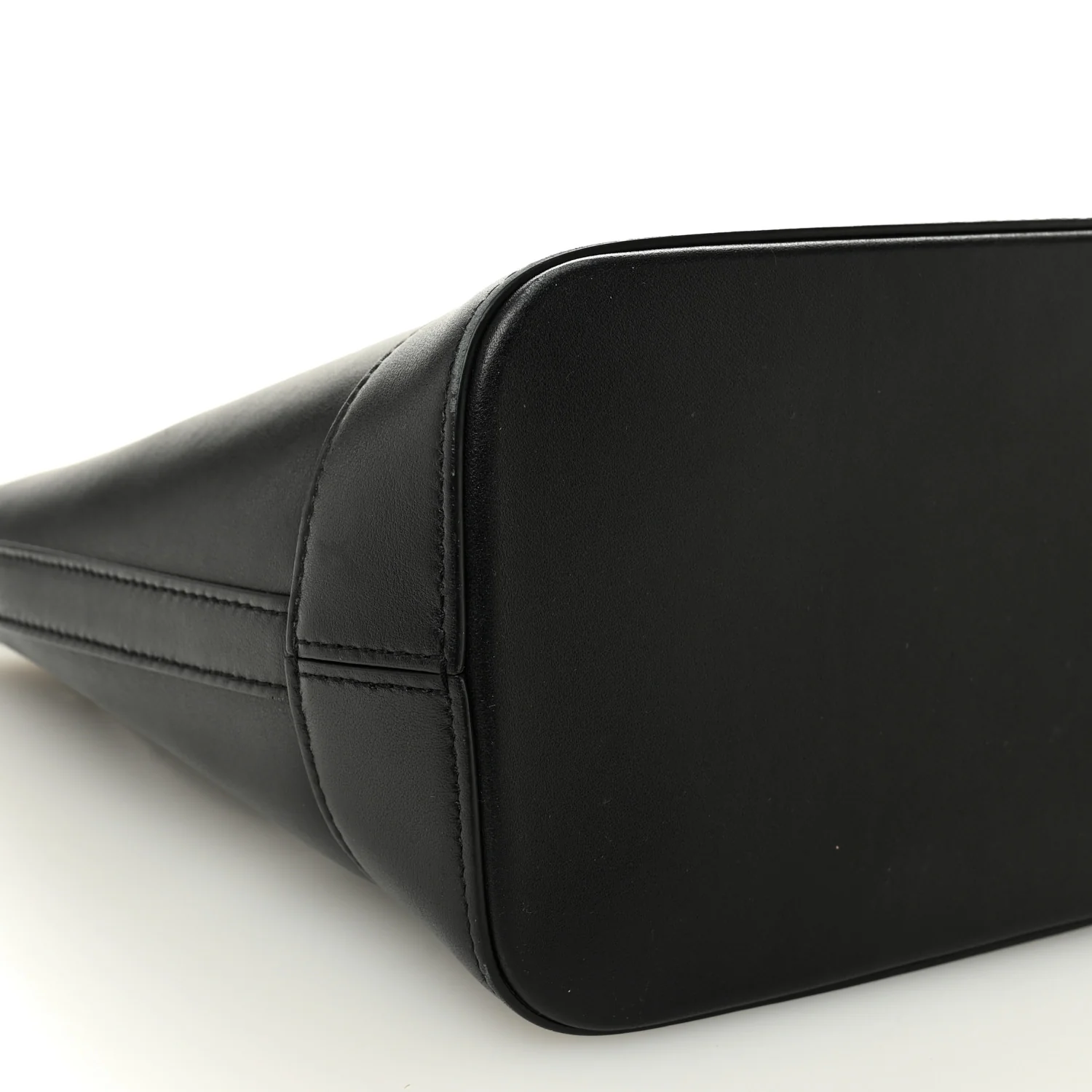 Smooth Calfskin Small Cuir Triomphe Bucket Bag Black