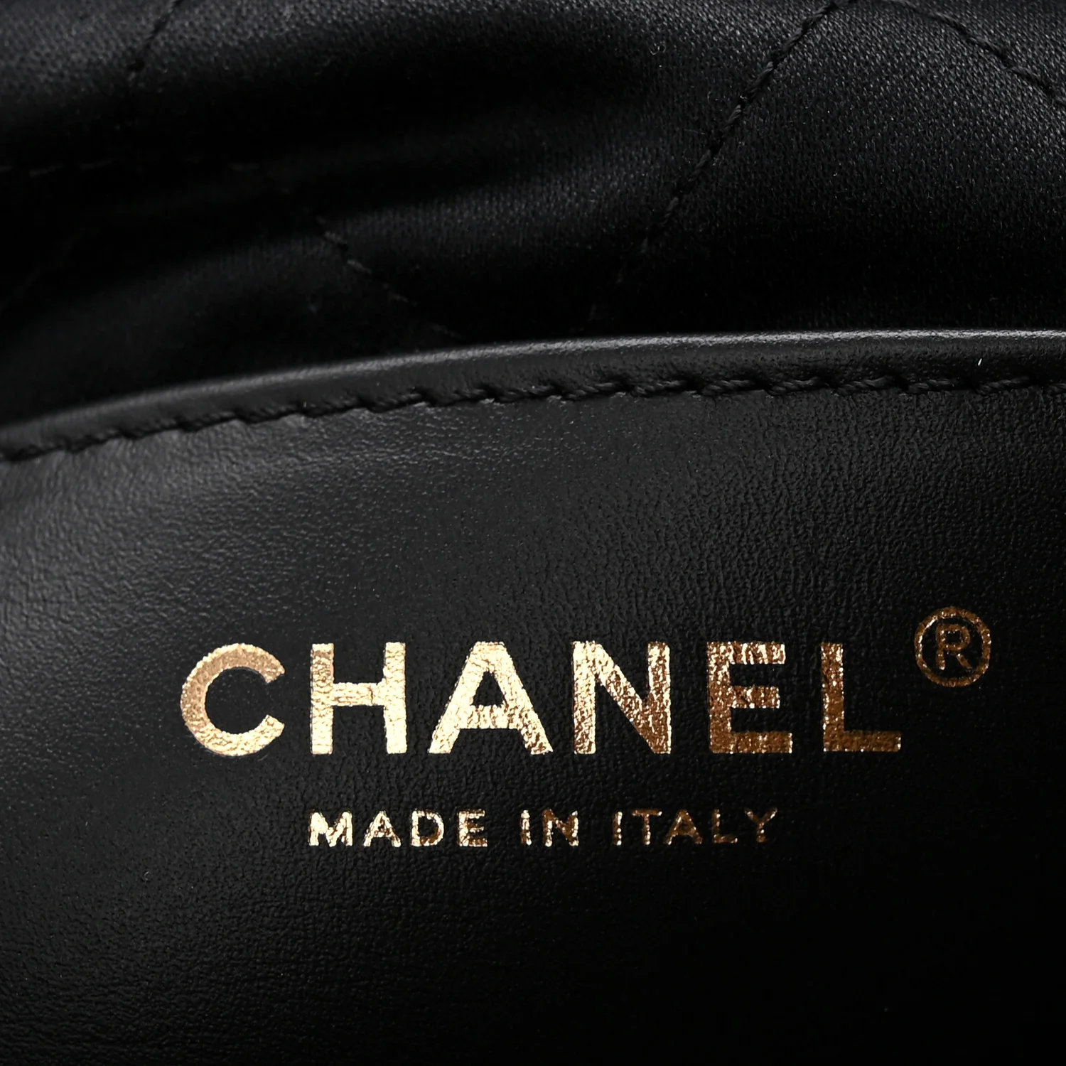 Shiny Calfskin Quilted Mini Chanel 22 Black