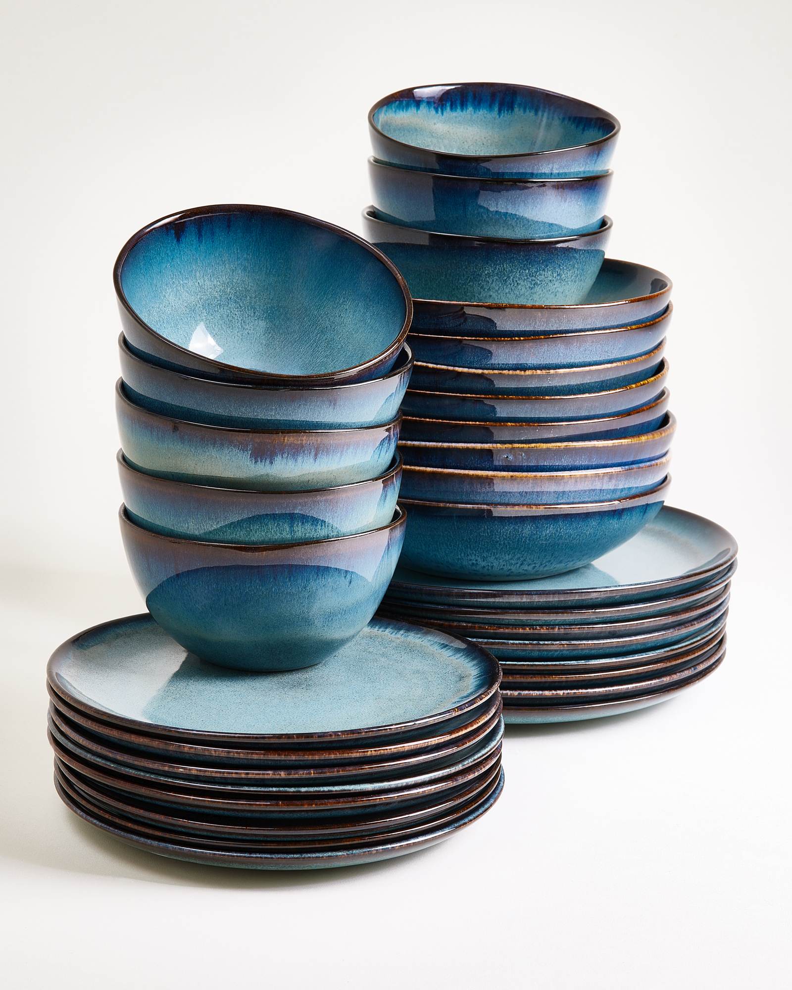 MADEIRA - TABLEWARE SET CLASSIC GREEN-BLUE 32 PIECES