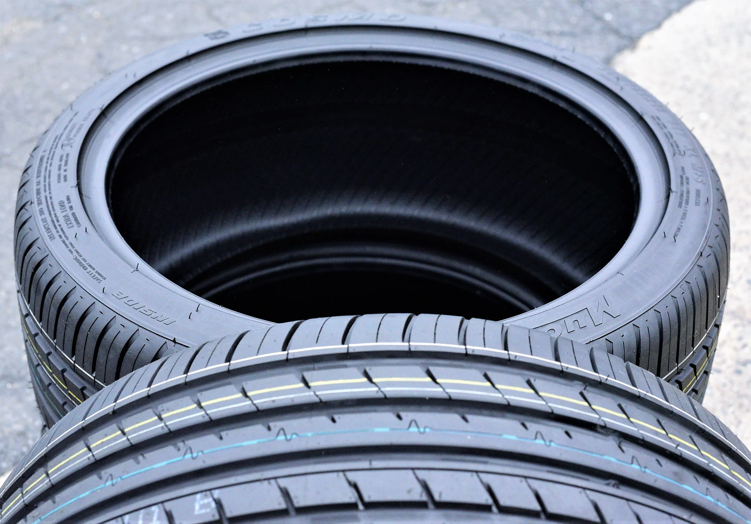 Set of 4 (FOUR)Cosmo Muchomacho 235/45R18 ZR 98Y XL A/S High Performance All-Season Tire