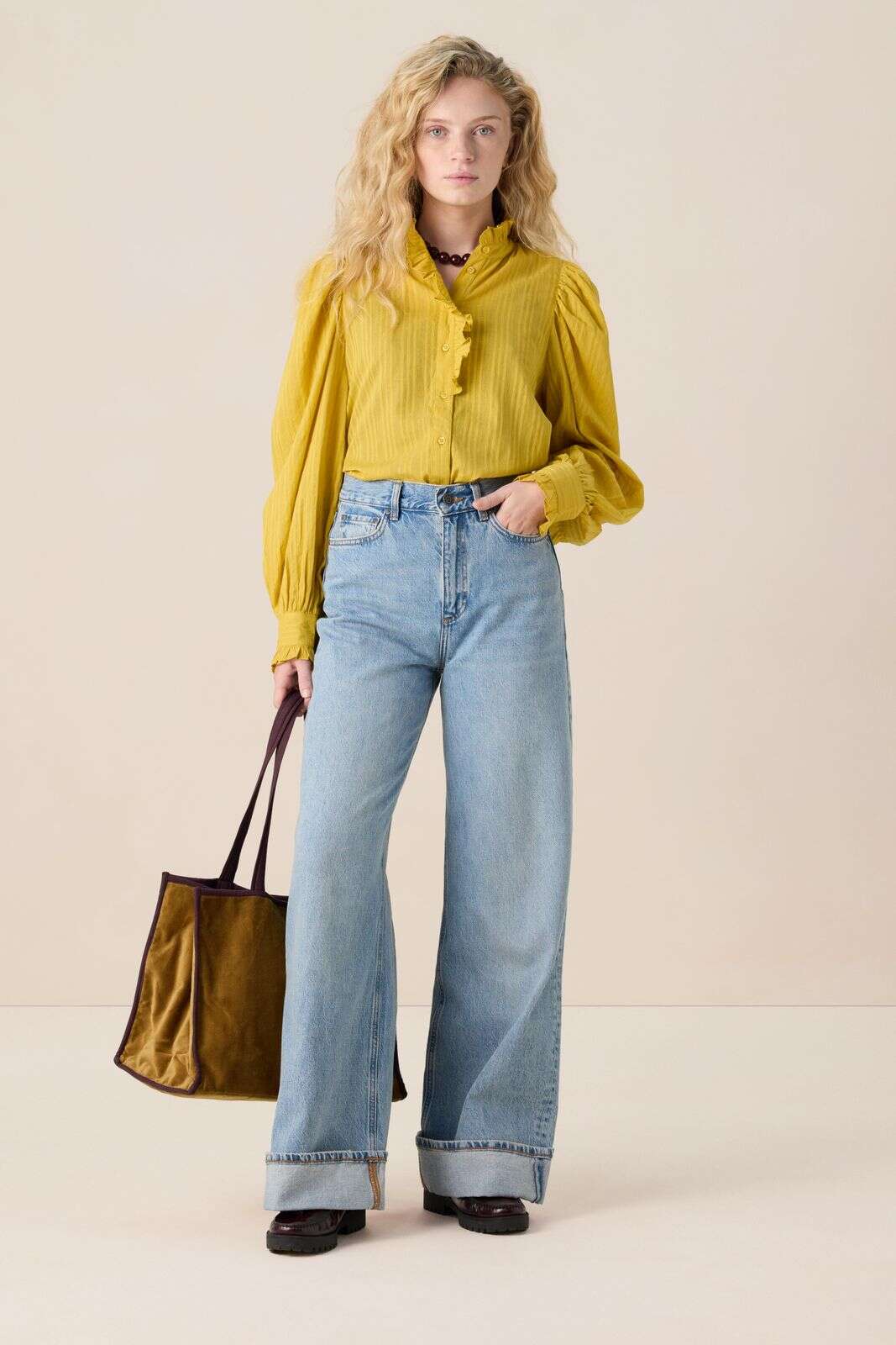 Gele blouse met lurex