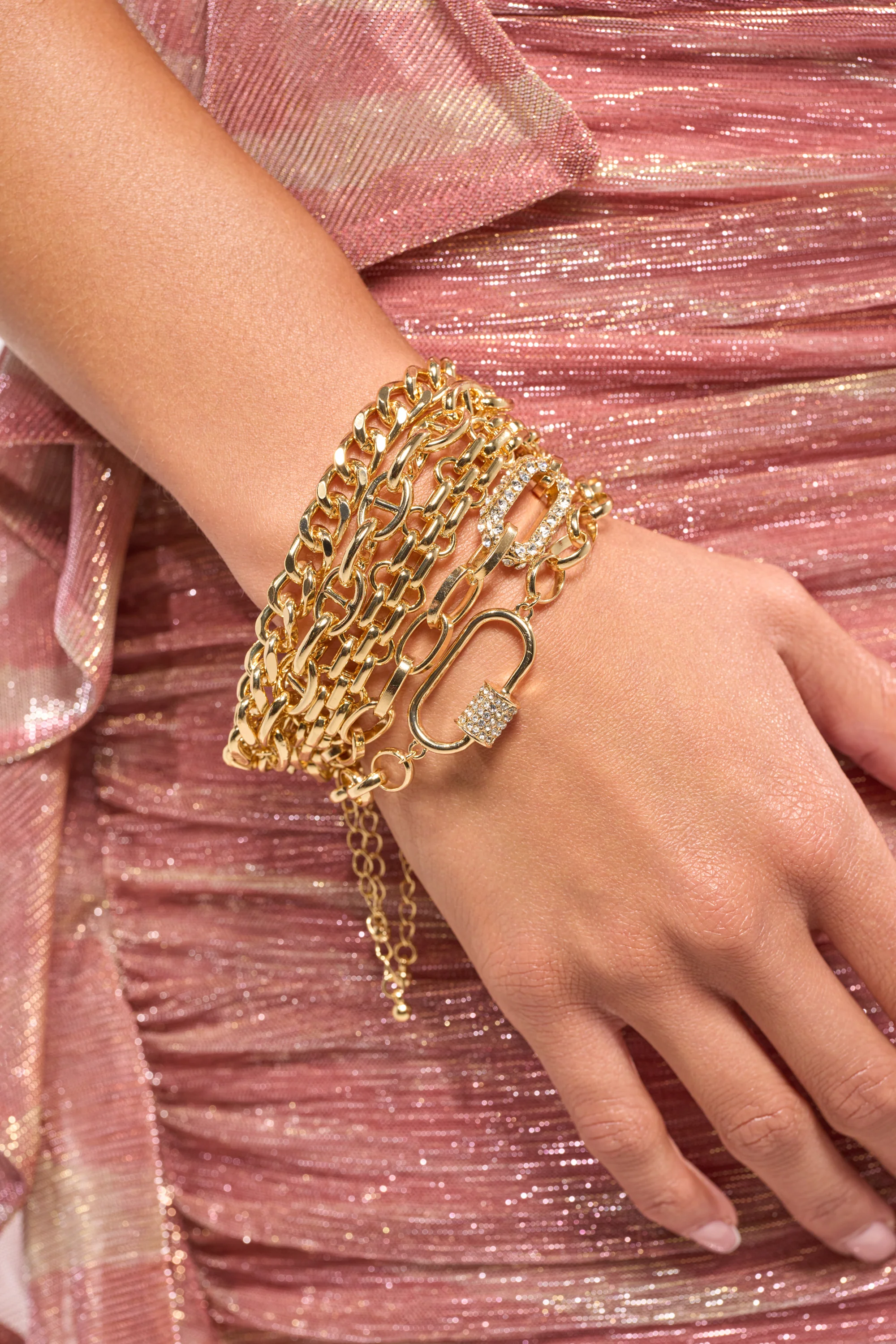 REGAL BRACELET SET IN GOLD - Akira Store