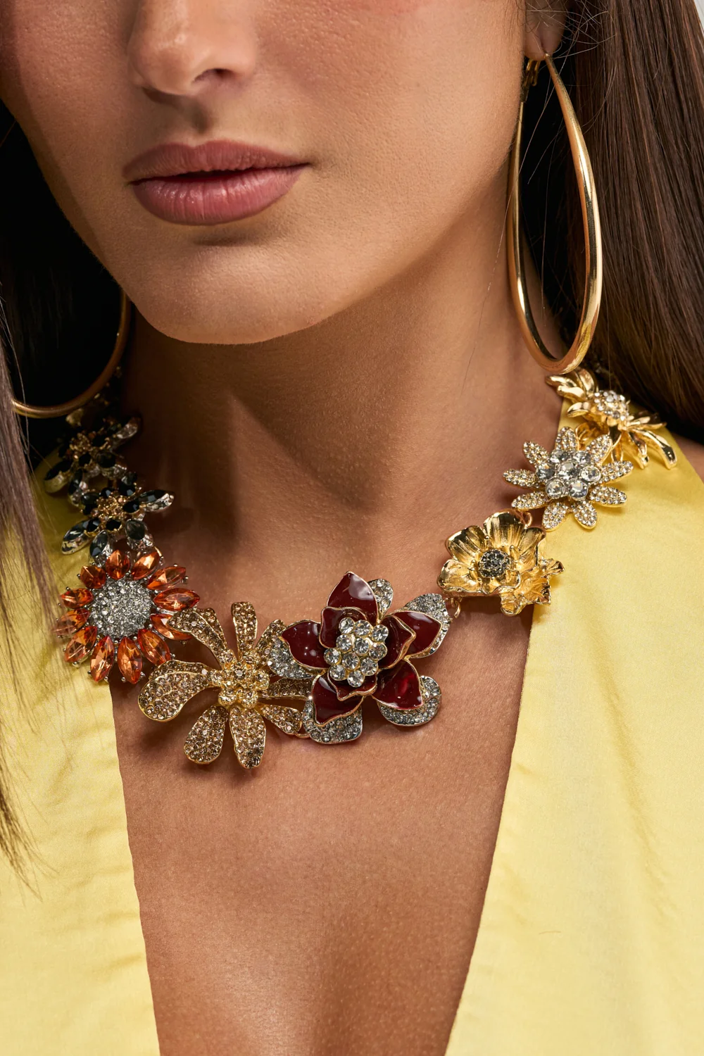 REALLY HER STATEMENT NECKLACE - Akira Store
