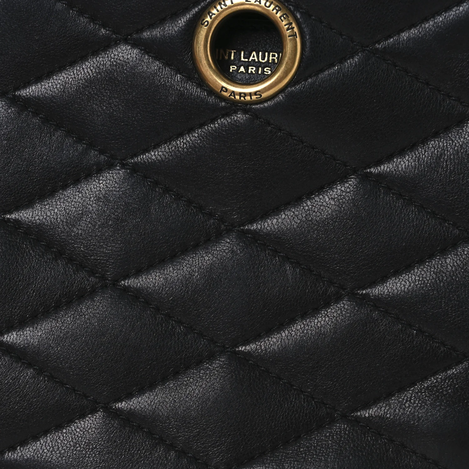 Lambskin Quilted Round Le Maillon Round Tassel Chain Crossbody Bag Black