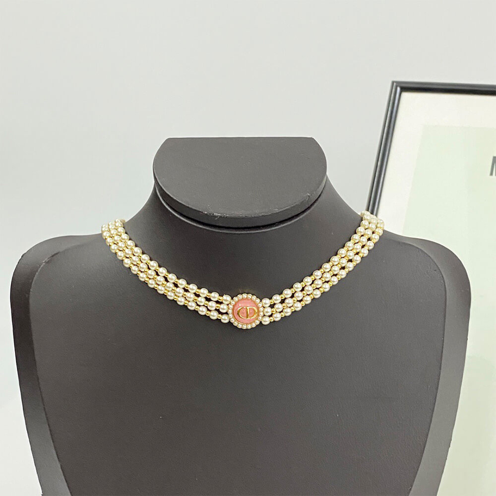 DIOR PEARL NECKLACE