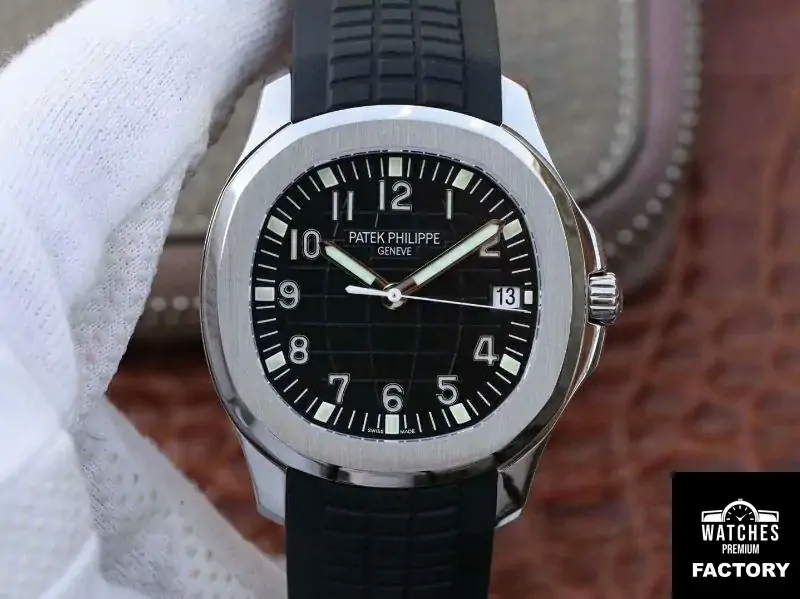Patek Philippe Aquanaut Jumbo 5167A-001 Black Dial