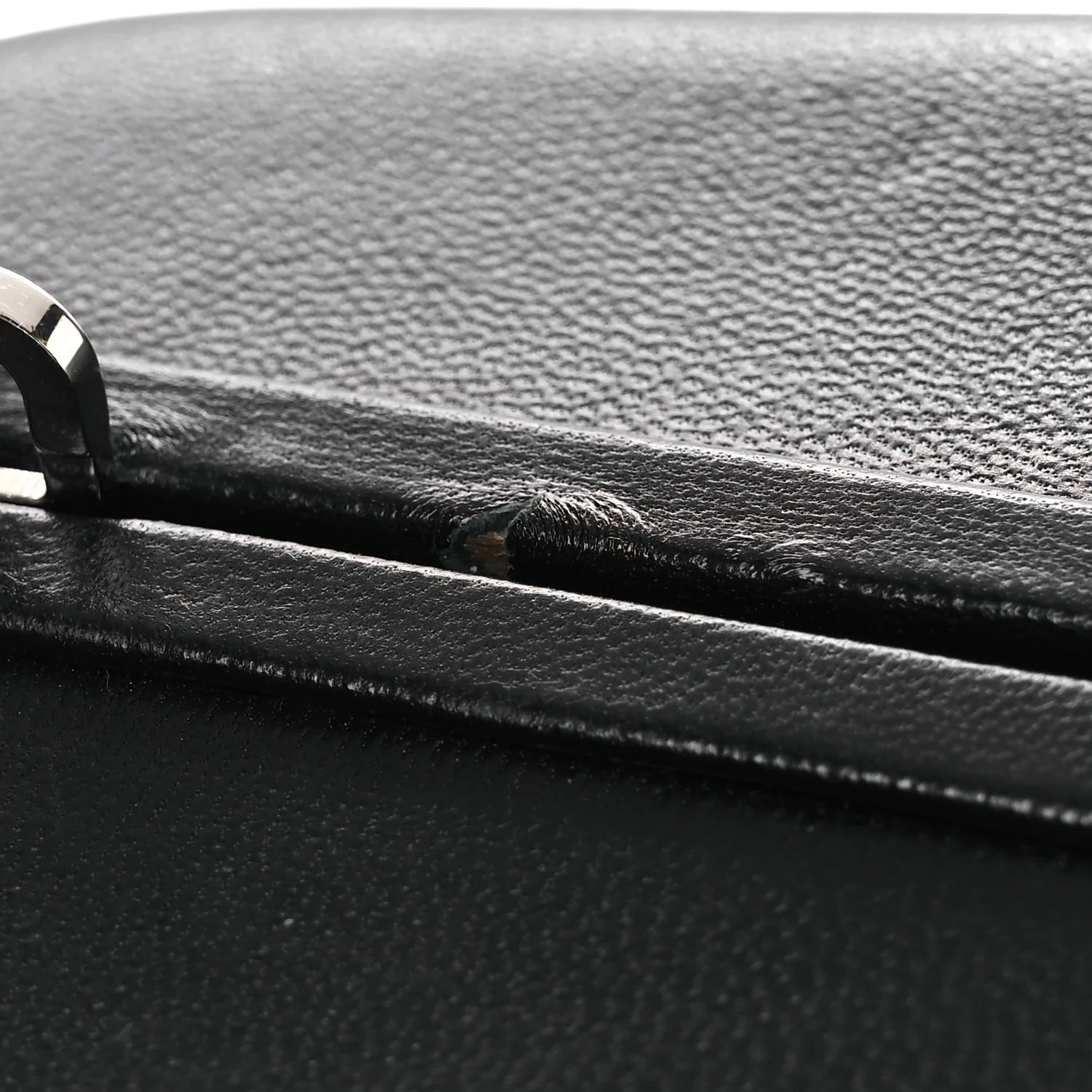 Calfskin G Chain Clutch Black