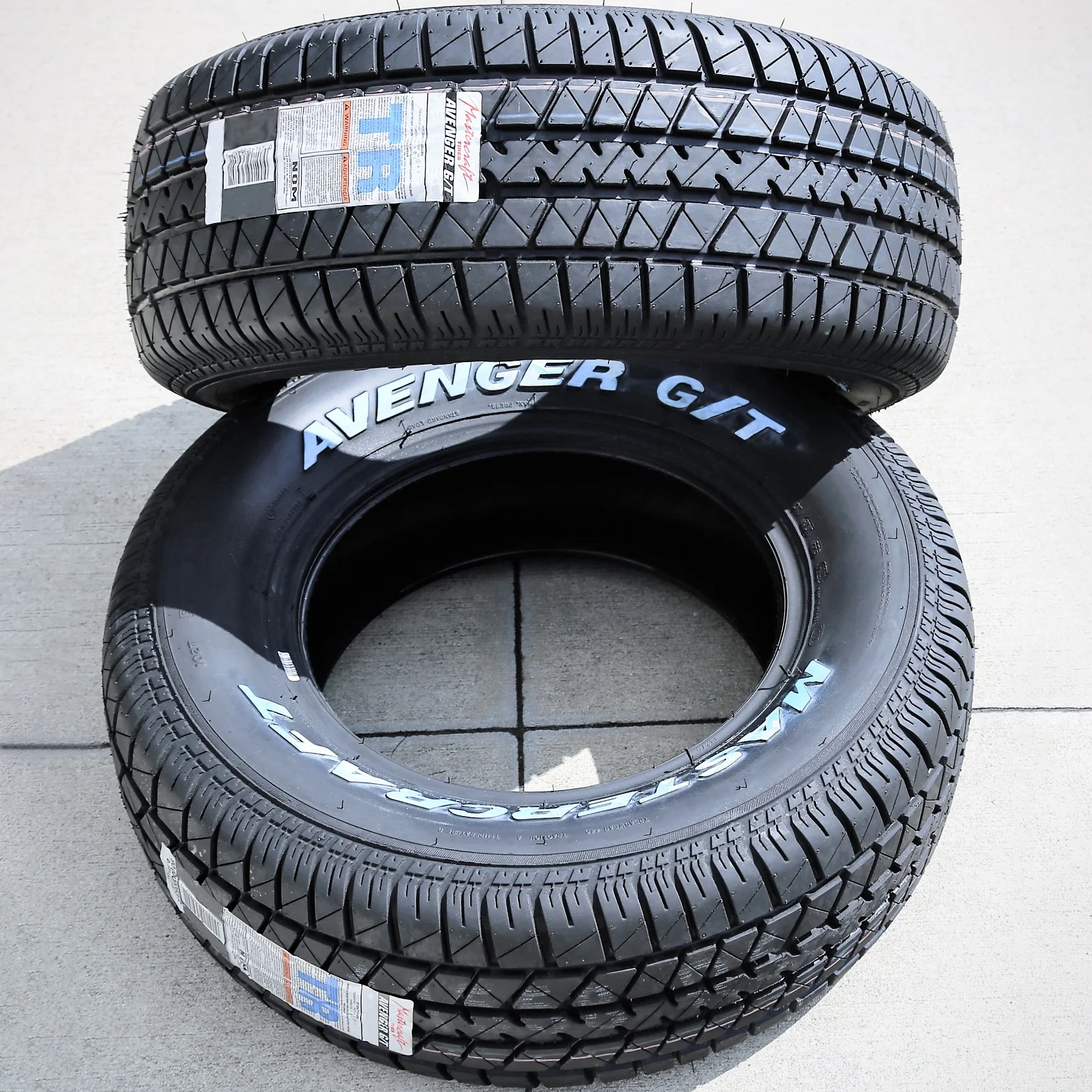 Set of 4 Mastercraft Avenger G/T 235/60R15 98T a/S All-Season Tires