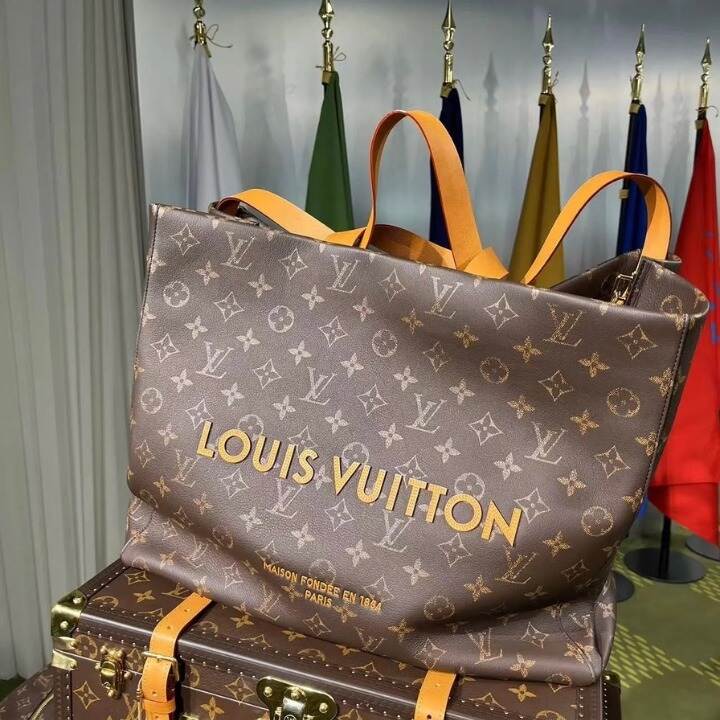 【欲しすぎるデザイン♪】ルイヴィトン トートバッグ M13928