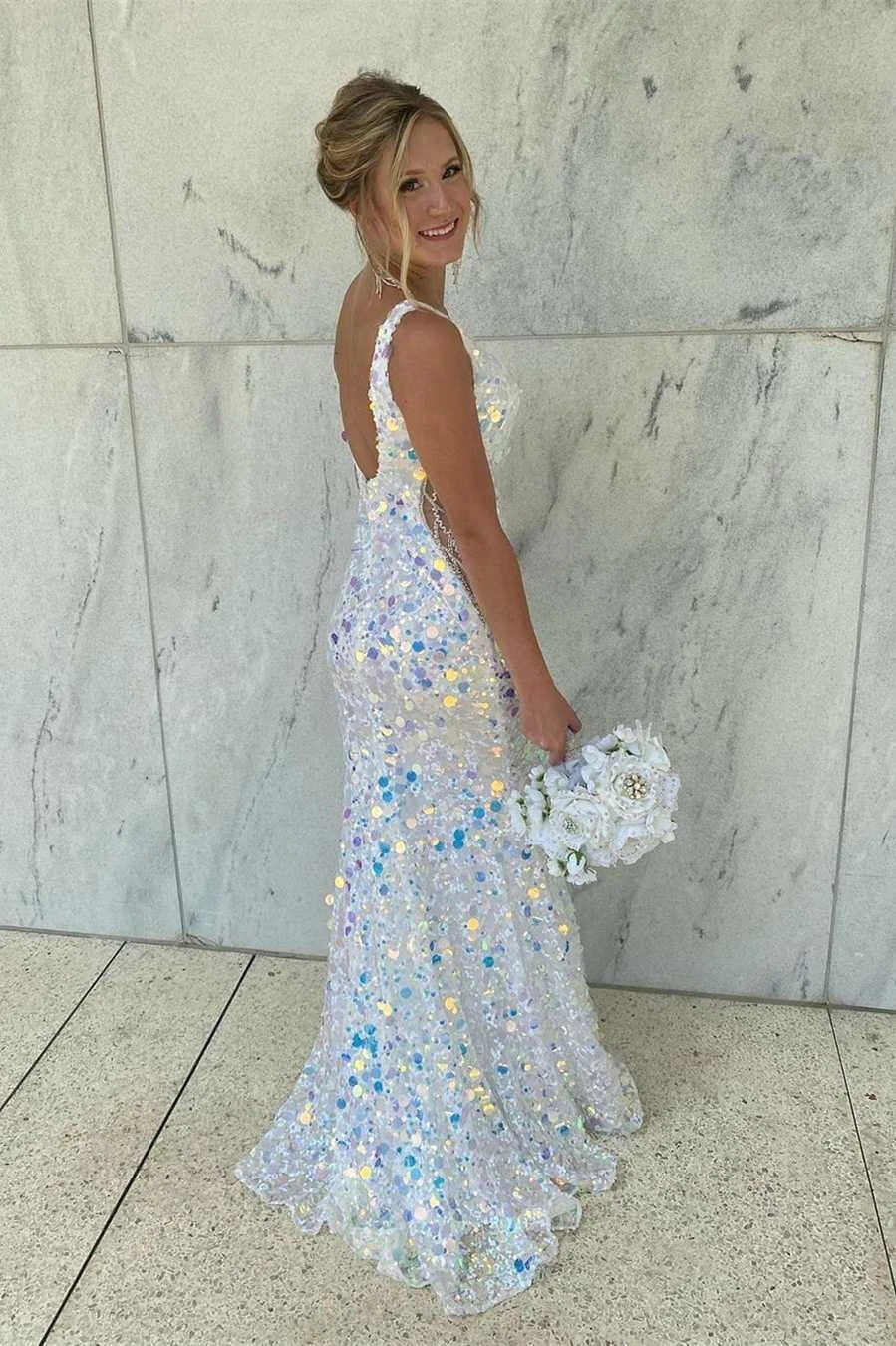 Mermaid V-Neck Sequined Long Prom Dress Formal Evening Dress DMP132