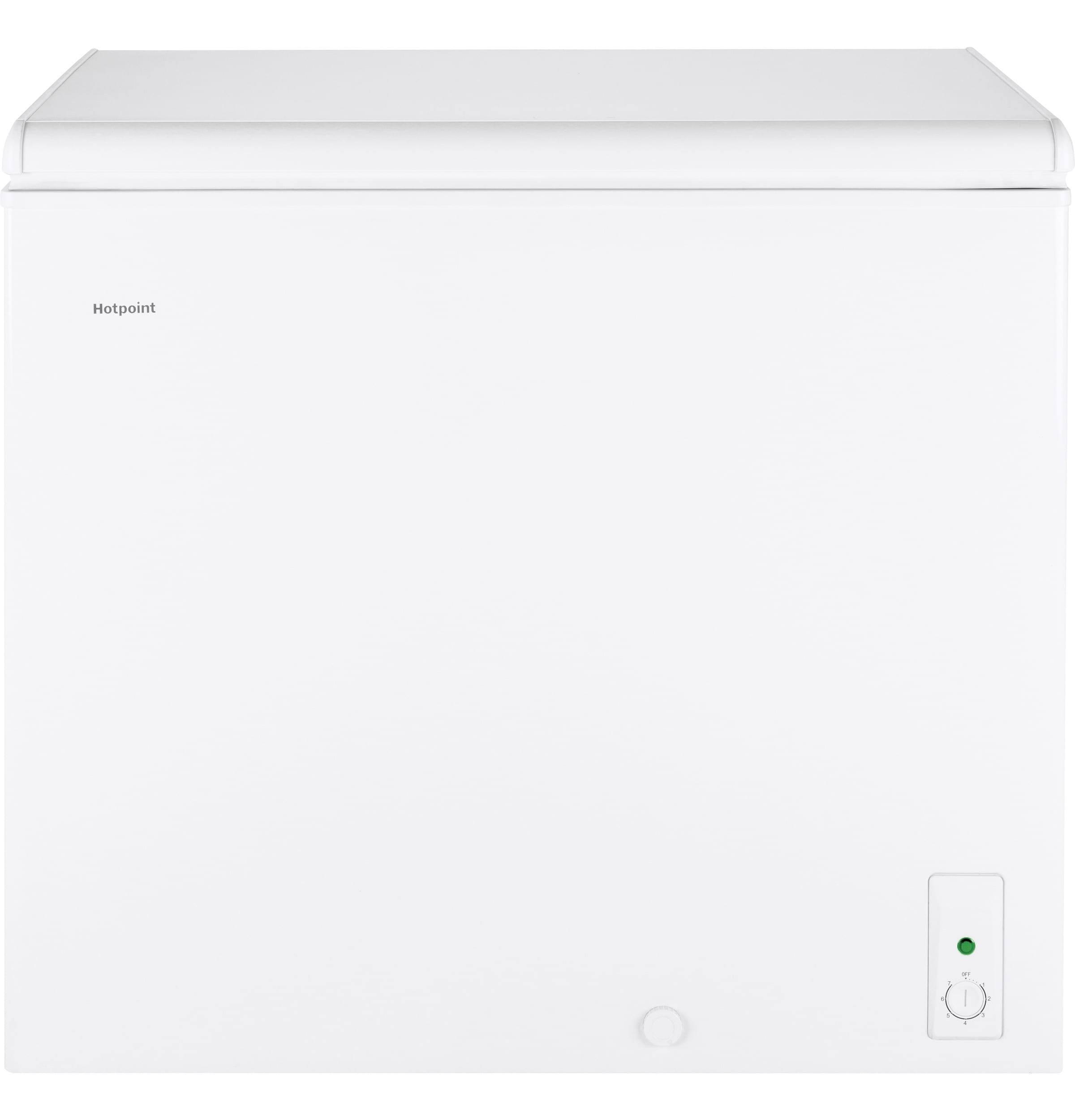 Hotpoint Manual Defrost Chest Freezer - White - 6.9 Cubic Feet - Each