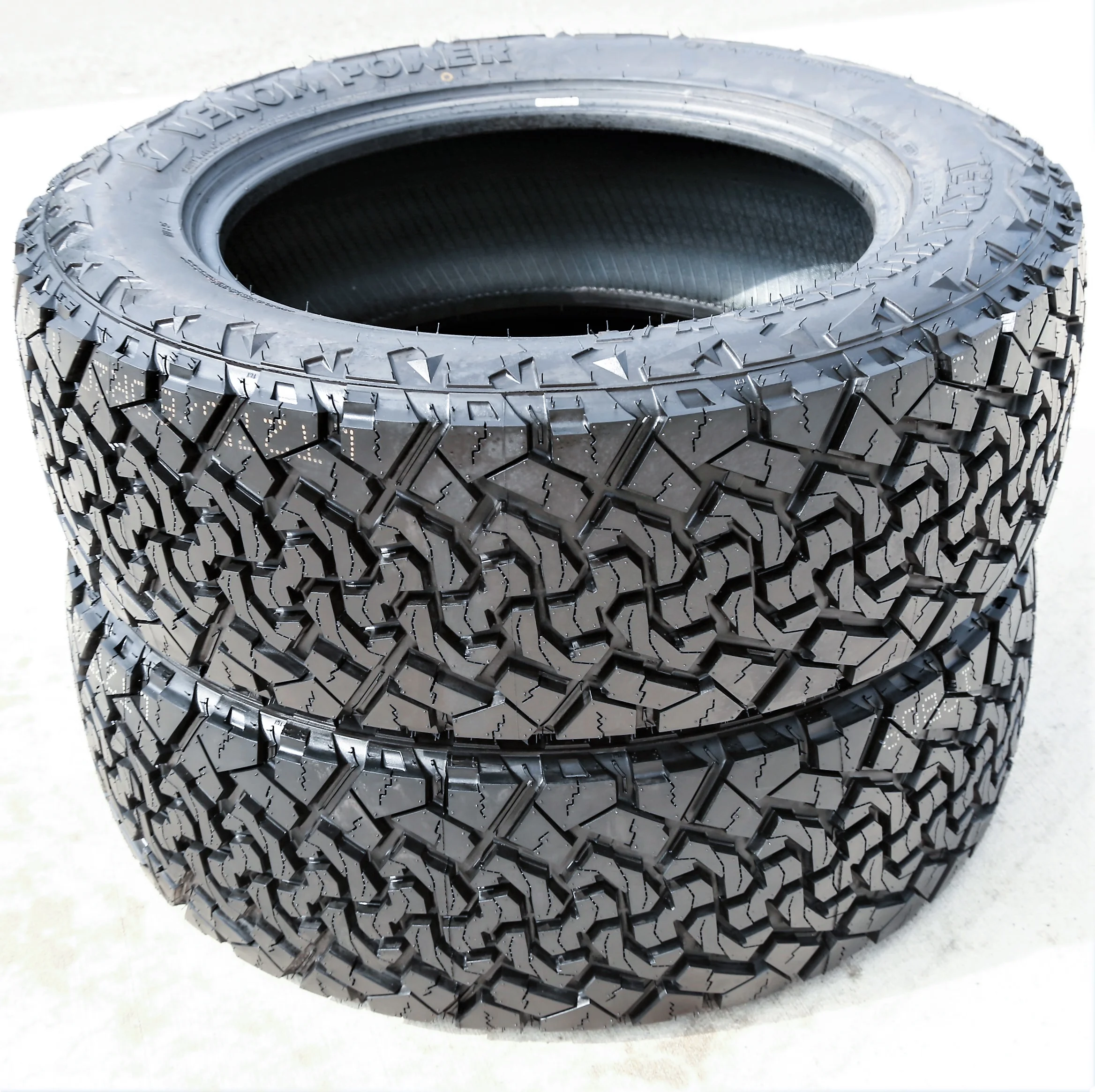 Venom Power Terra Hunter X/T 265/60R18 114T XL Extreme Terrain Tire