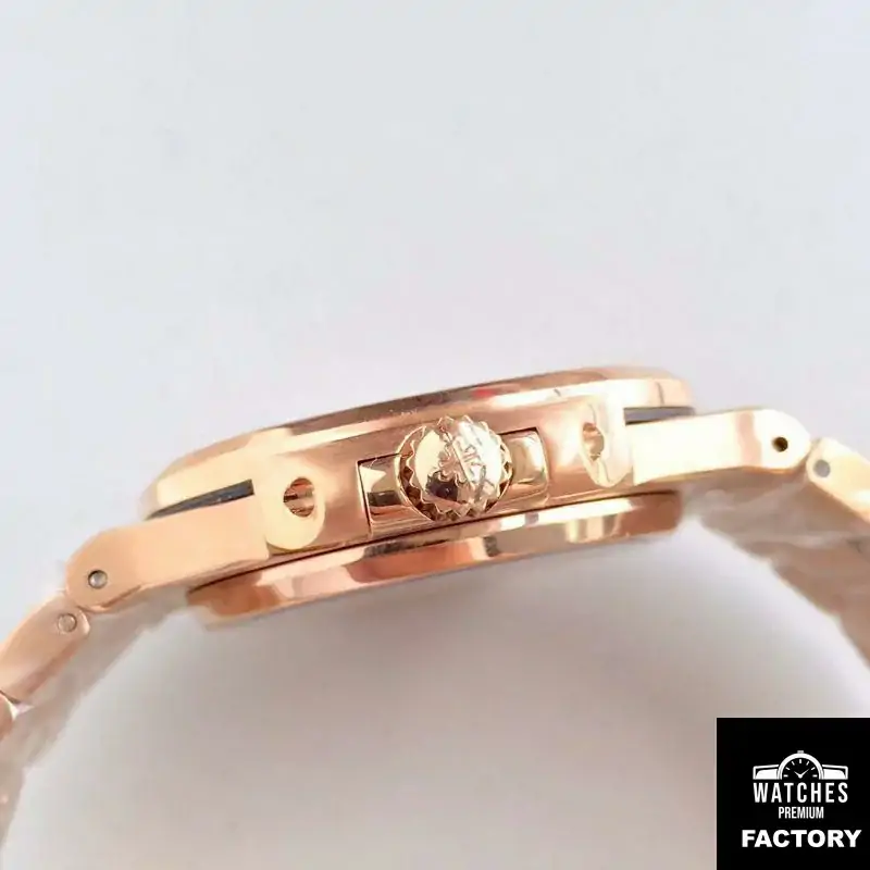 Patek Philippe Nautilus Jumbo 5719 / 1G-001 Rose Gold Diamonds Dial