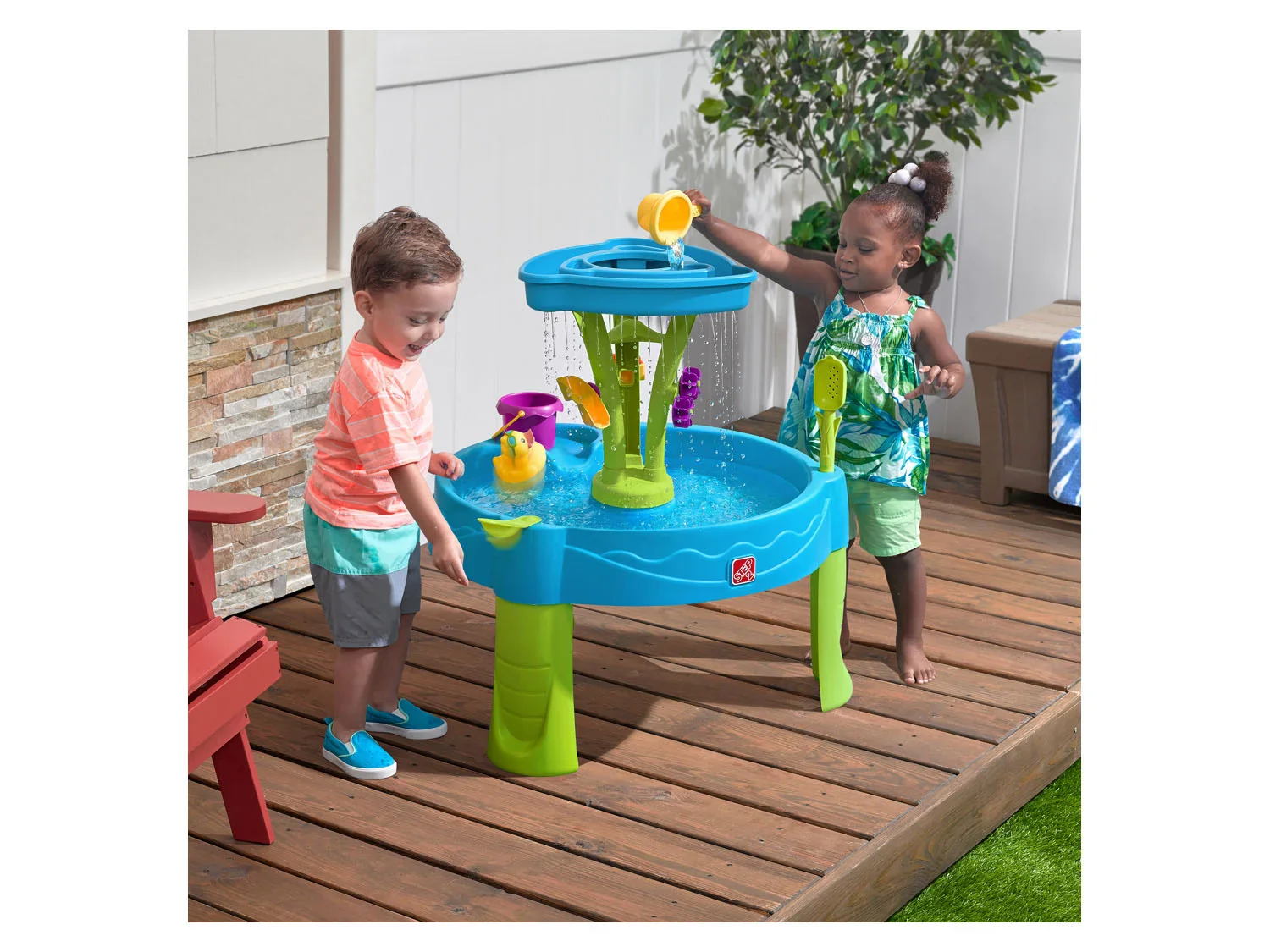Step 2 Table  eau Summer Showers Splash Tower