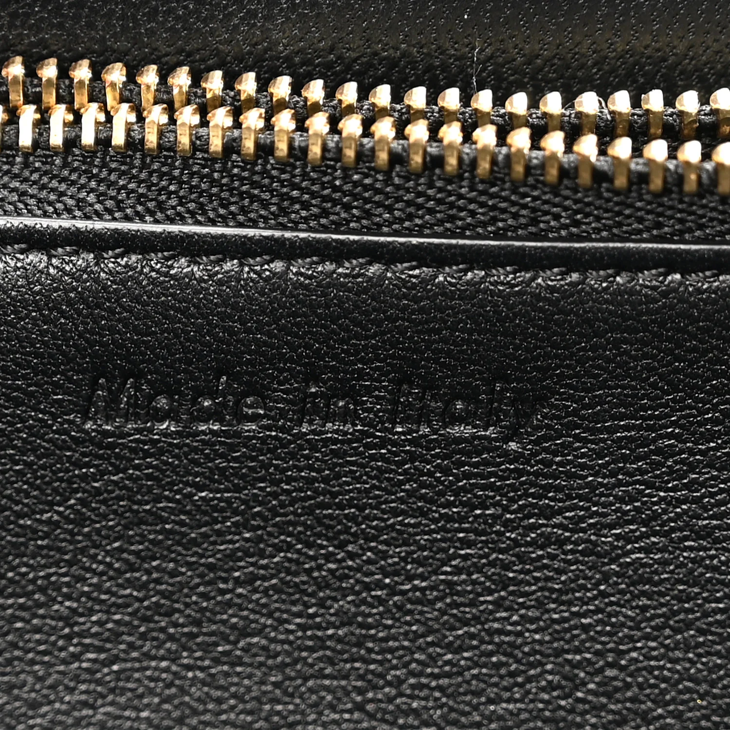 Smooth Calfskin Medium Clasp Shoulder Bag Black