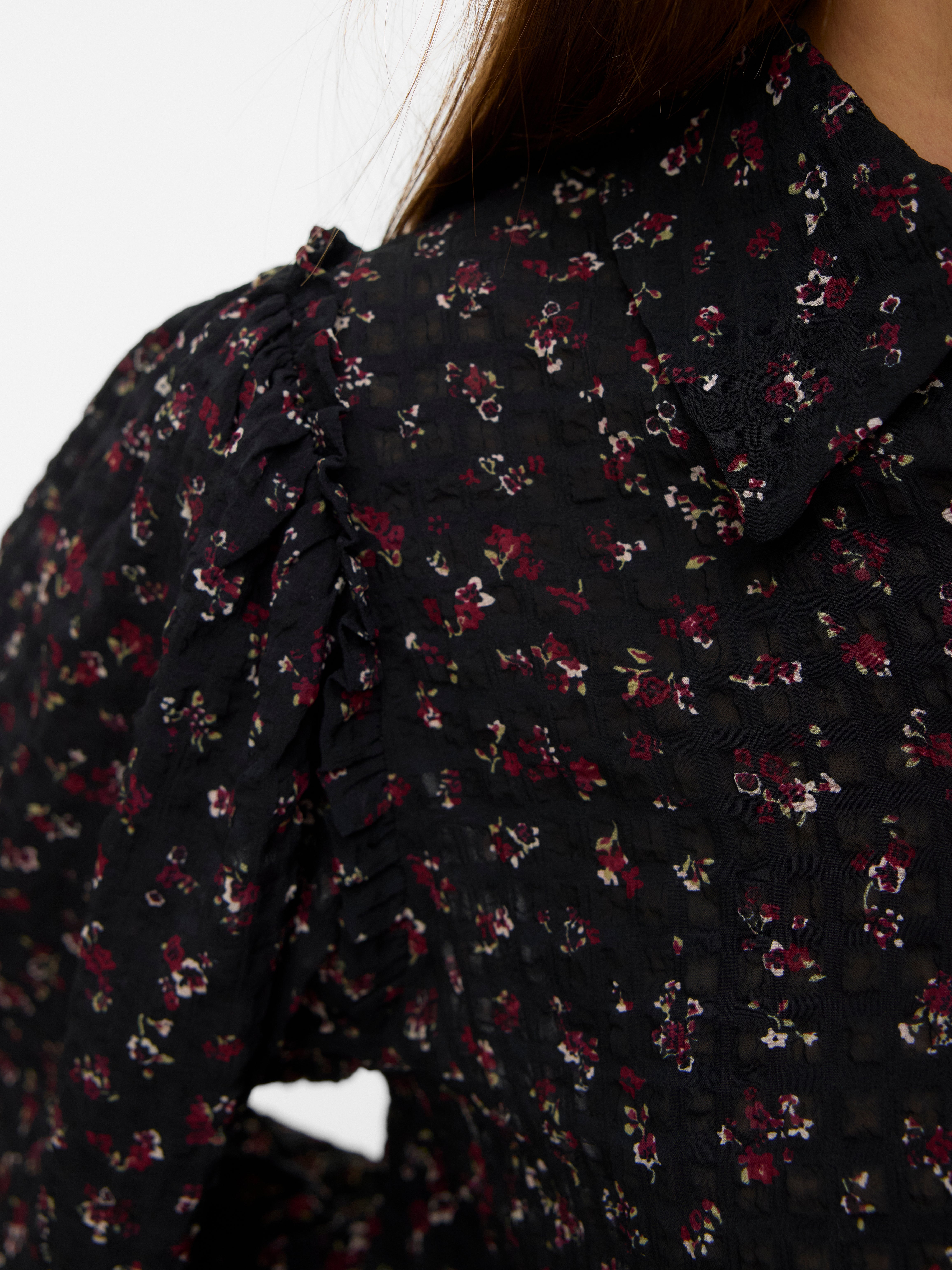 VERO MODA® AWNOELLE Shirt
