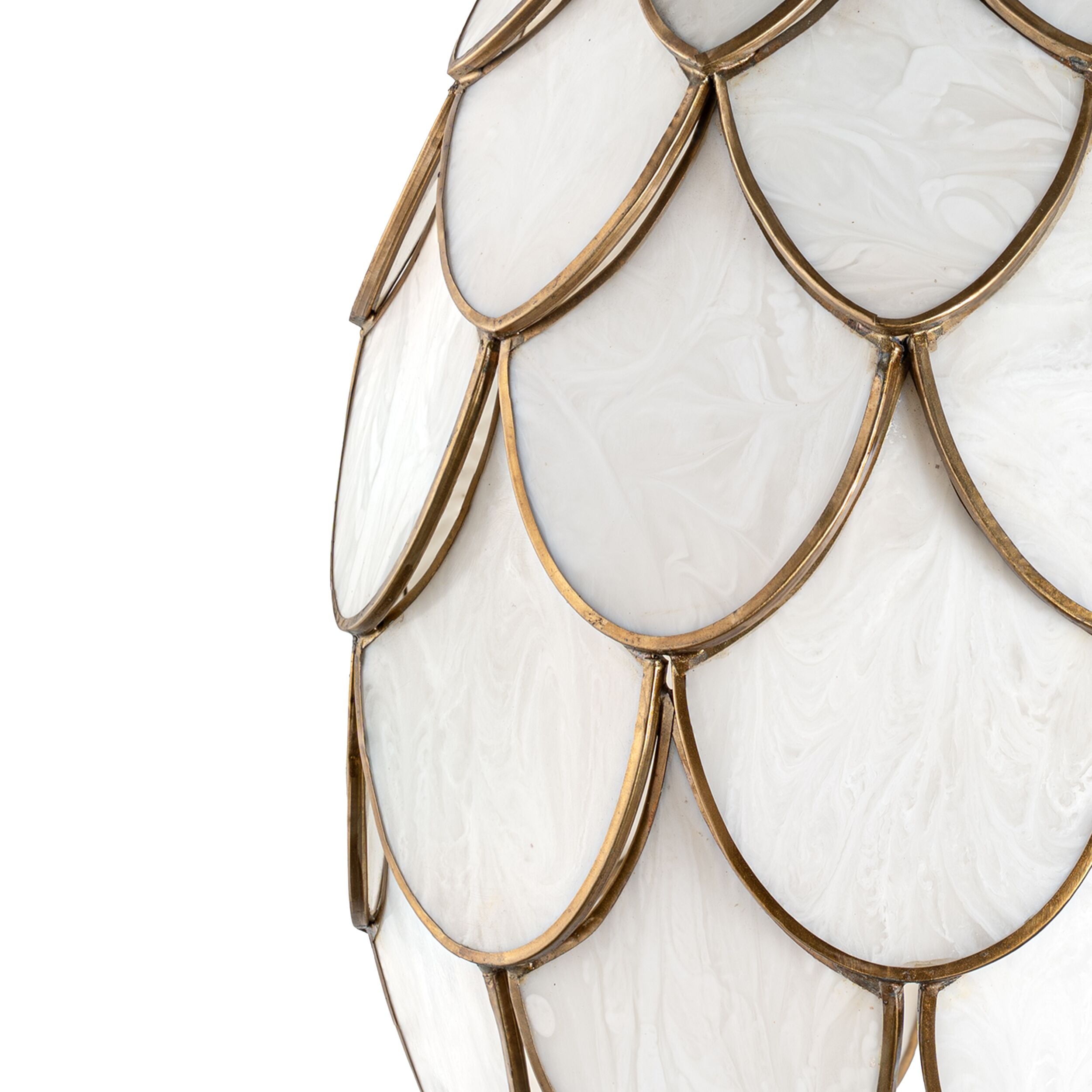 Luma Resin Pendant 28x35cm