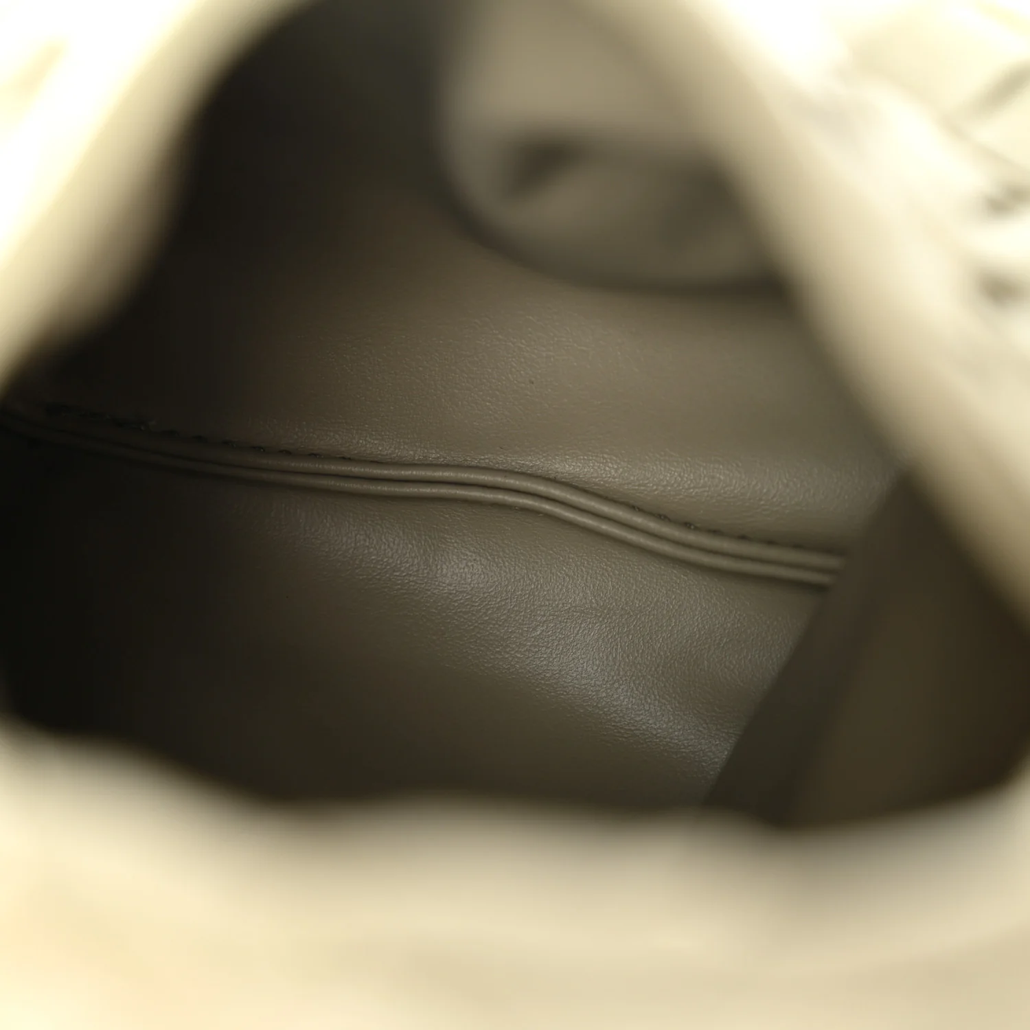 Calfskin Intrecciato Mini Hop Travertine