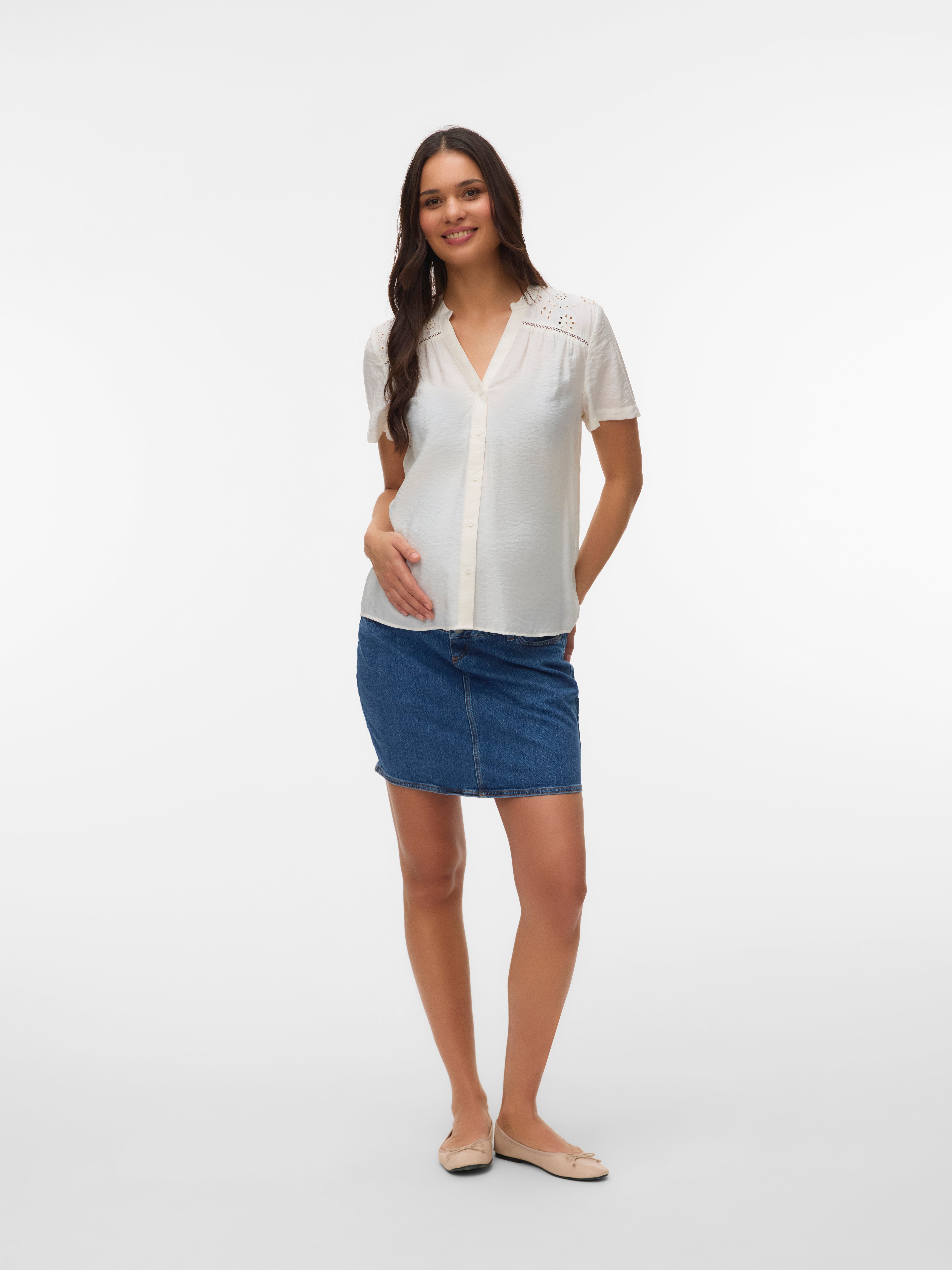 VERO MODA® Standard Fit V-Neck Top