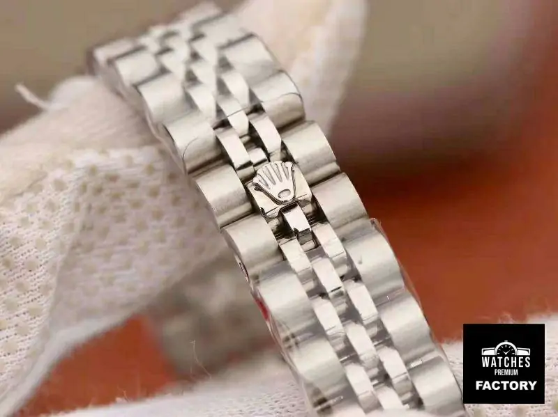 Rolex Lady Datejust 28MM Mother Of Pearl Dial