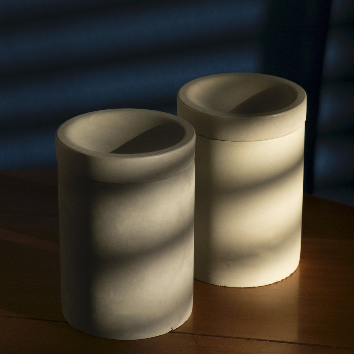Nordic Wedding Home Decorative Candle Votive Gray Modern Matte Concrete Cement Candle Vessel Jars with Lid