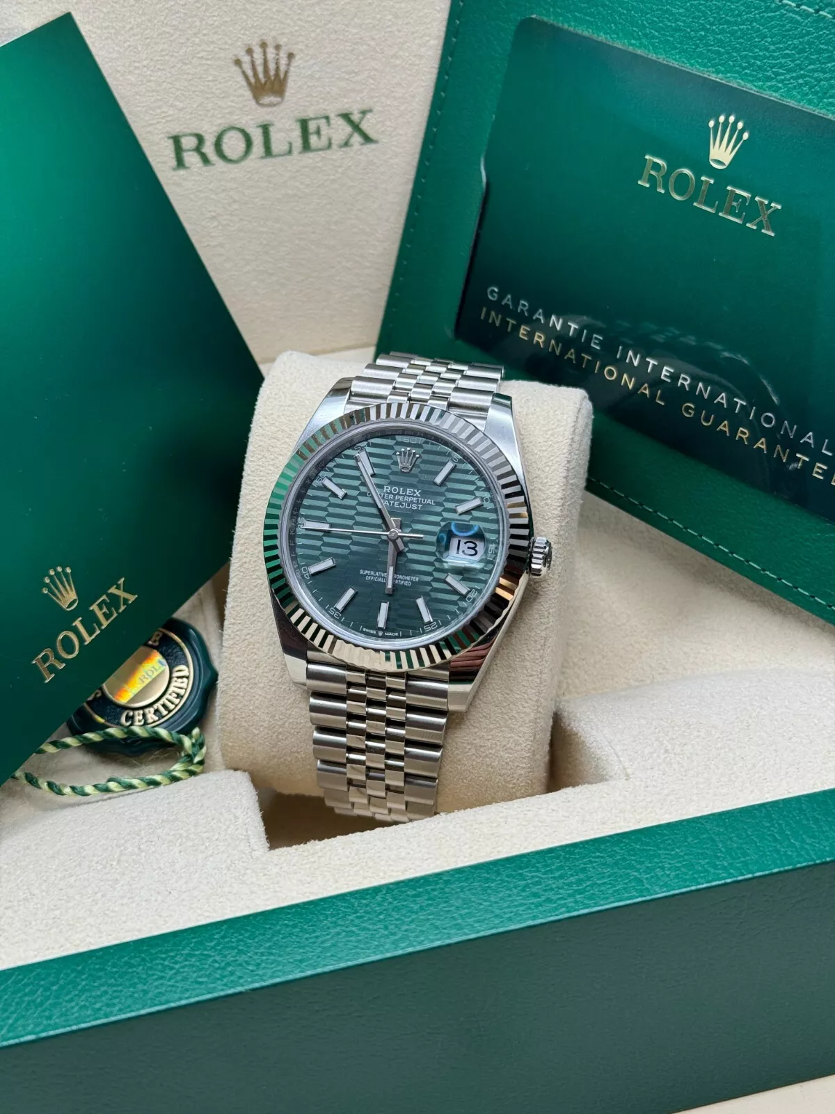 [Super Clone]RLX  Datejust 41mm 126334-0030 Green Fluted Motif Dial Jubilee Bracelet