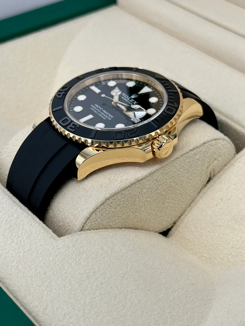 [Super Clone]RLX Yacht-Master 42mm Yellow Gold  Watch - Black Dial - Rubber Strap 226658