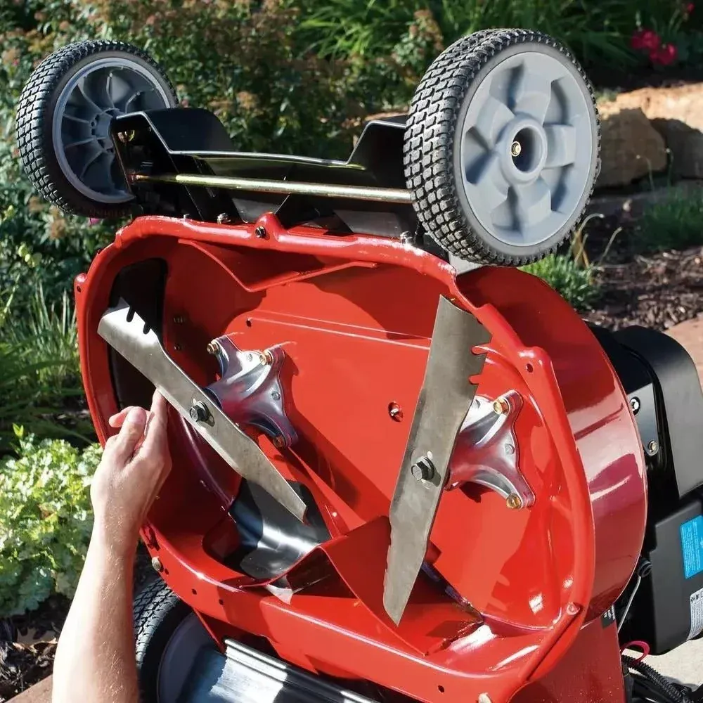 Tondeuse à gazon autotractée à essence Personal Pace de 30 pouces