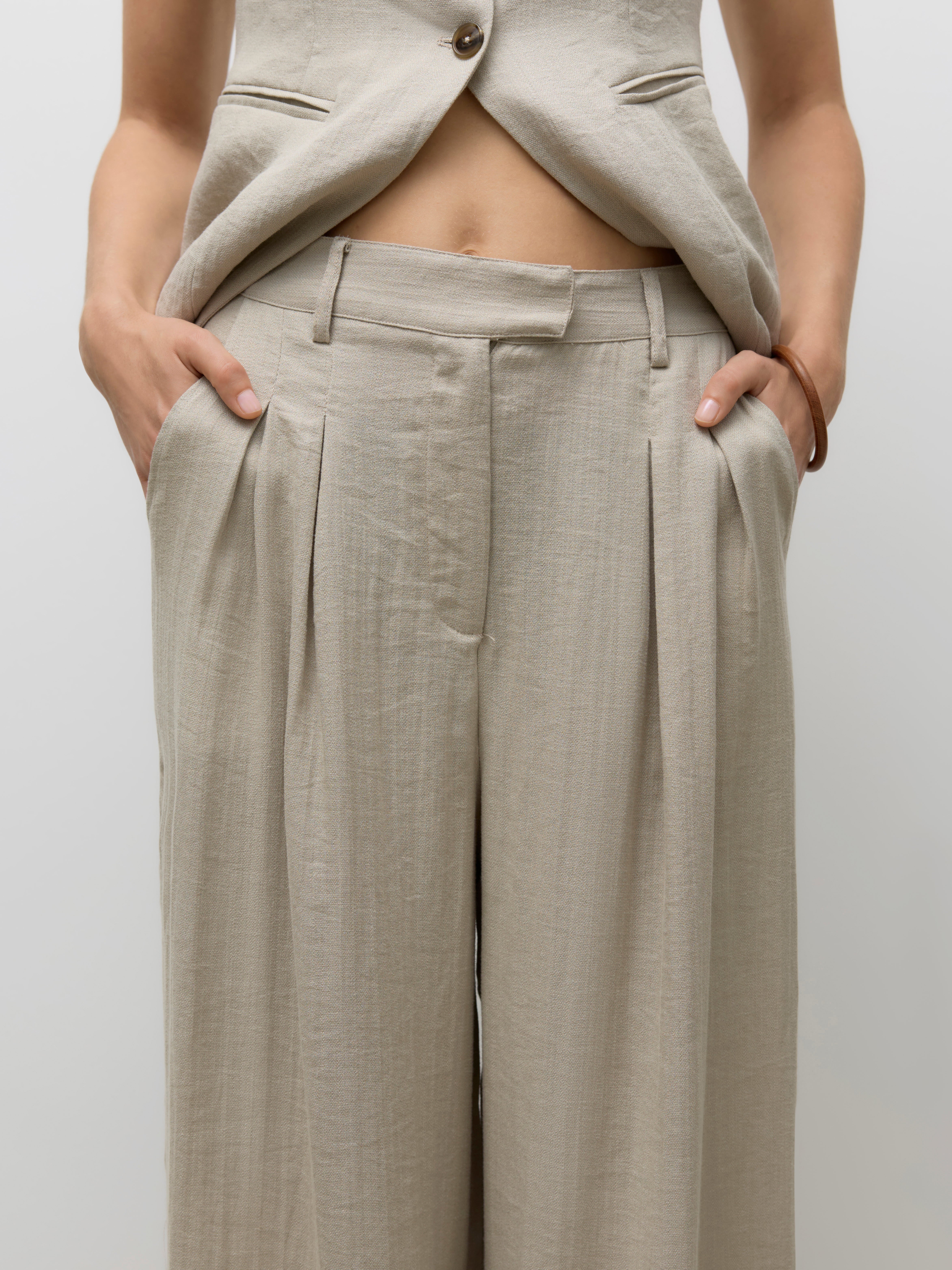 VERO MODA® AWSIGA Tailored Trousers