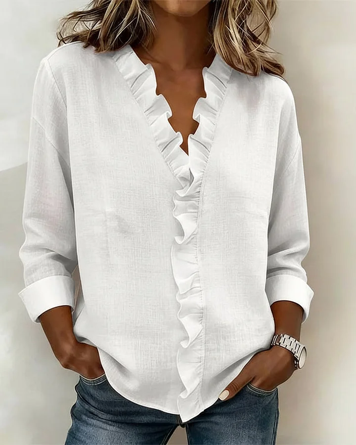 Claire™ | Blouse à encolure en V et volants délicats