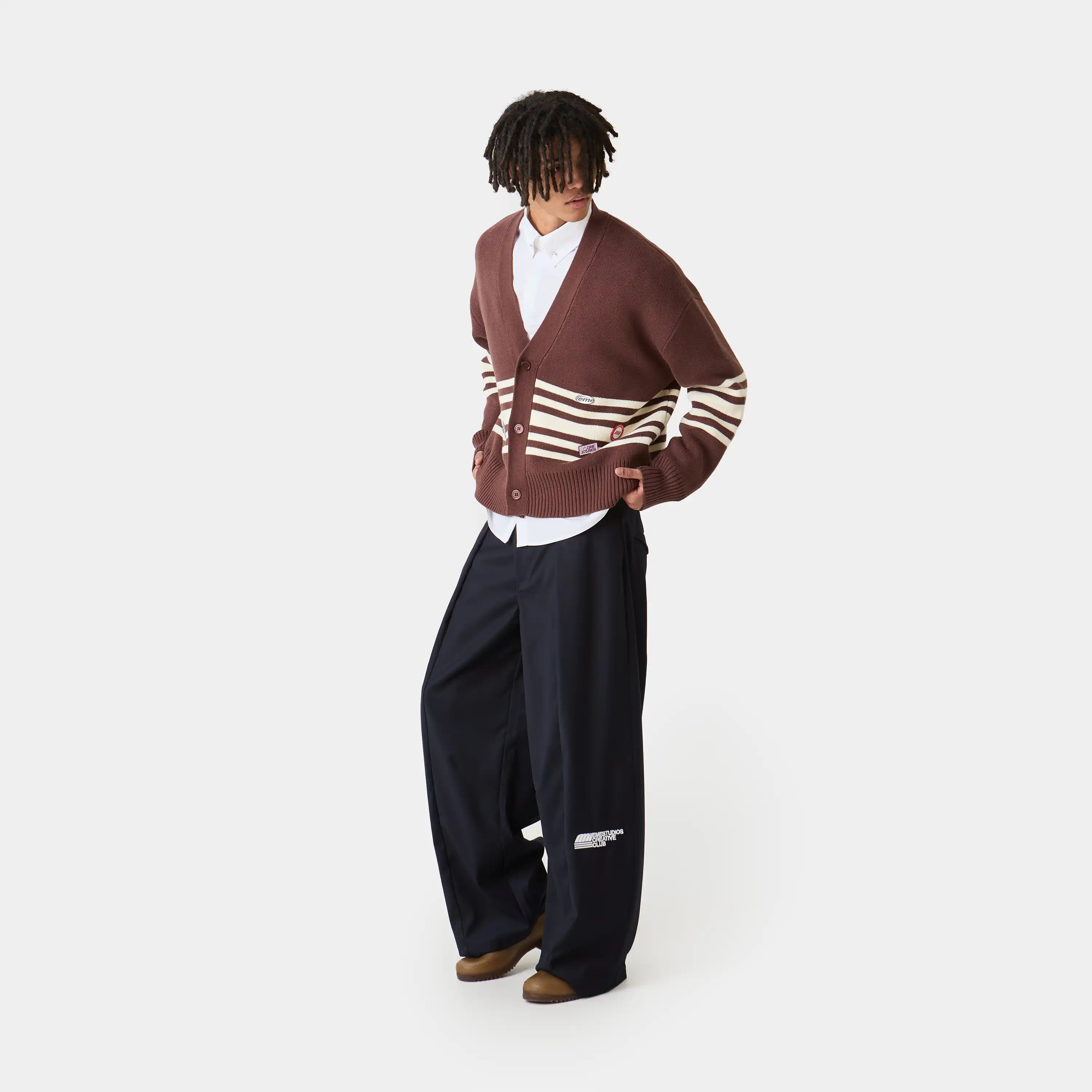 Pins Chocolate Cardigan