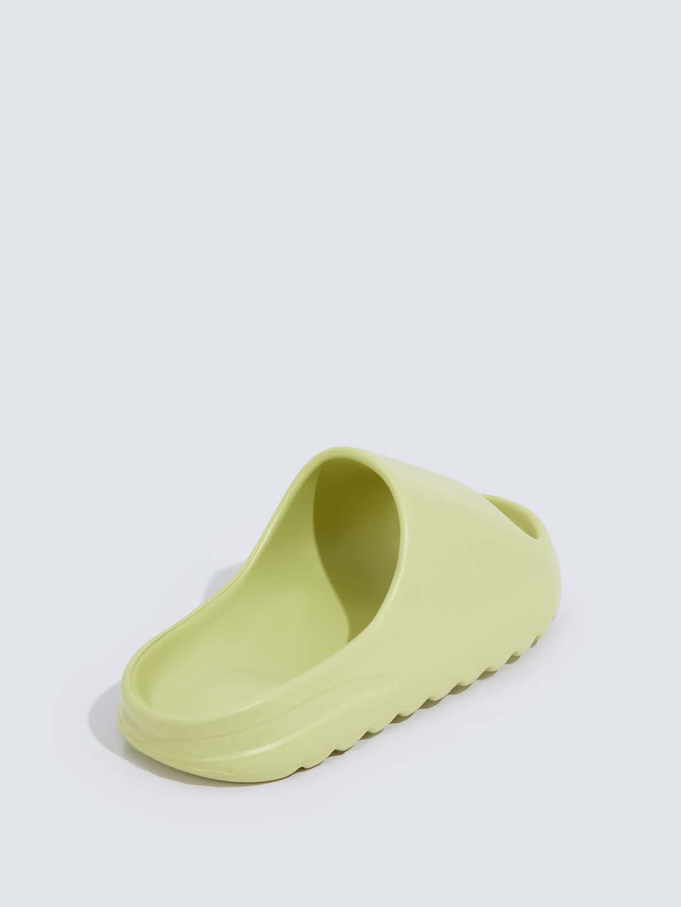 Sandales CUCCOO Basic pour femmes, modèle à bride unique, sandales jaunes tendance en EVA