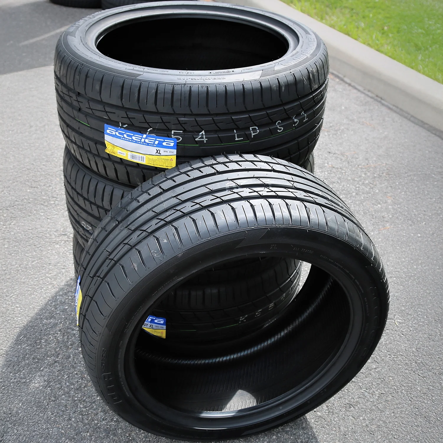 Pair of 2 Iota ST68 275/40ZR20 275/40R20 106Y XL High Performance a/s All Season Tires - Image 7