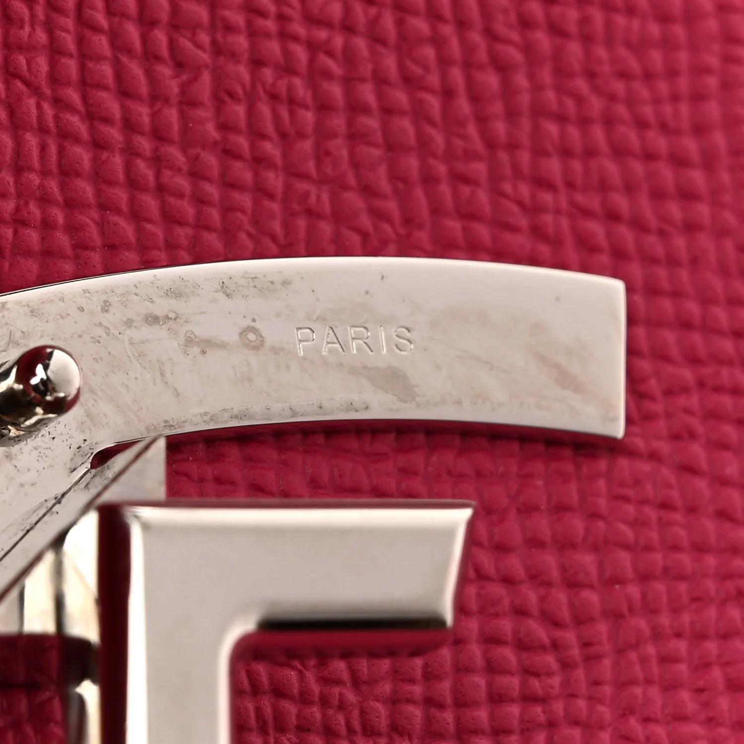 Carat Calfskin Gabrielle PM Fuchsia