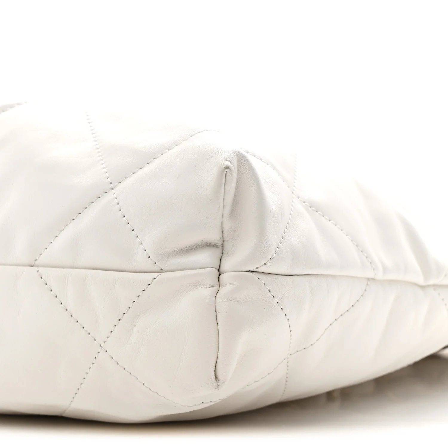 Shiny Calfskin Quilted Small Chanel 22 White