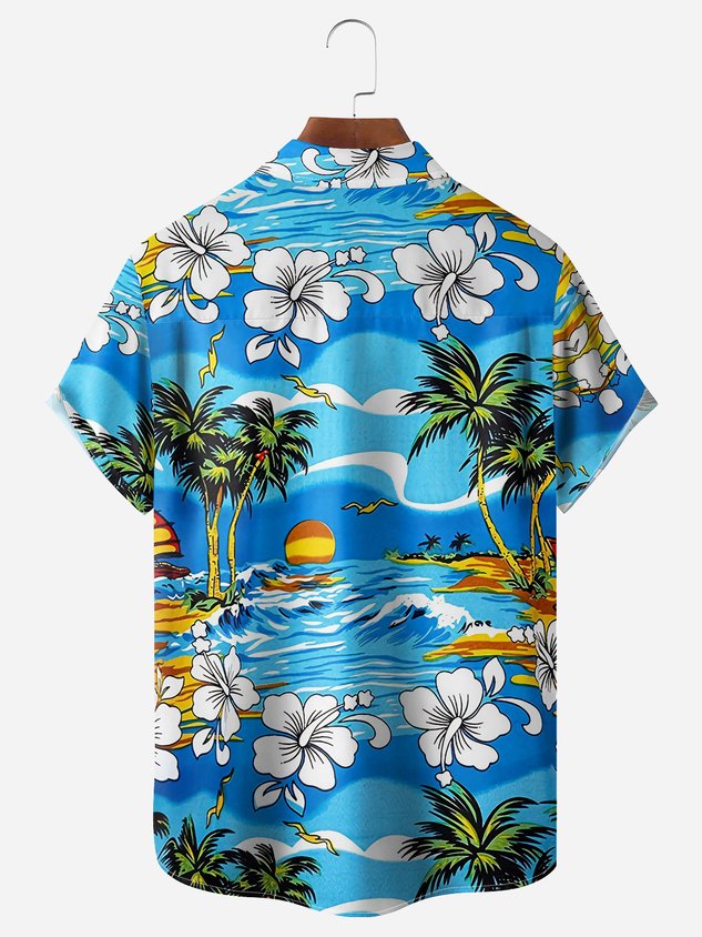 Chemise hawaïenne à manches courtes avec poche poitrine et motif flamant rose buvant de la bière