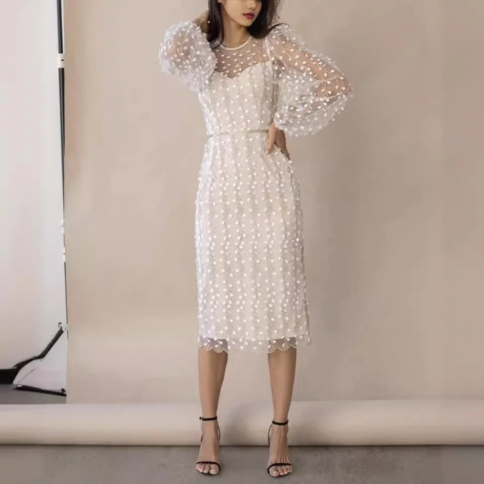 Robe à manches bouffantes en tulle brodé de fleurs pour femmes