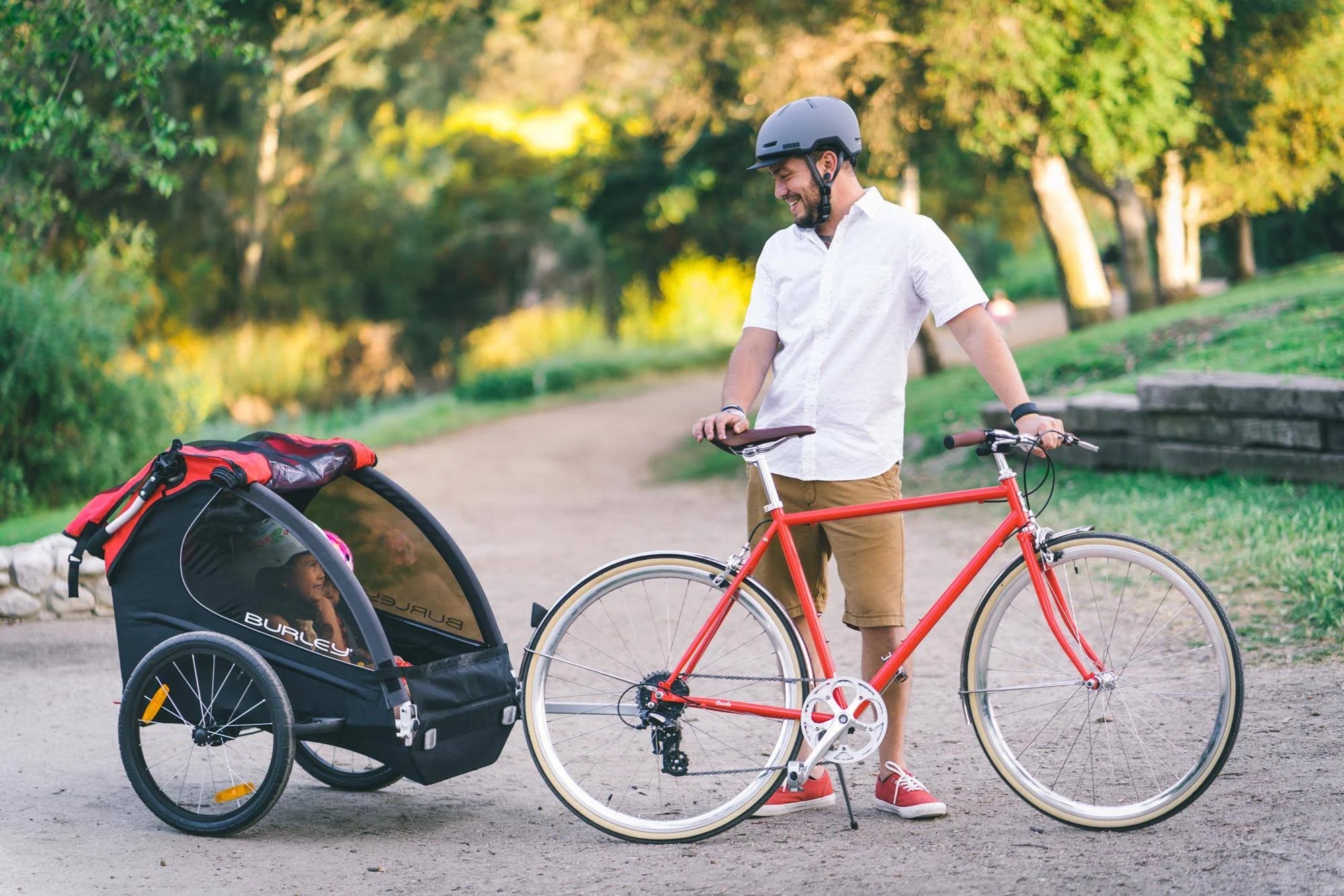 Burley Honey Bee Bike Trailer Red - MadeInUSA