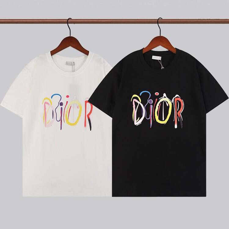 【DIOR】男女兼用、ご好評に付き再入荷！Tシャツ