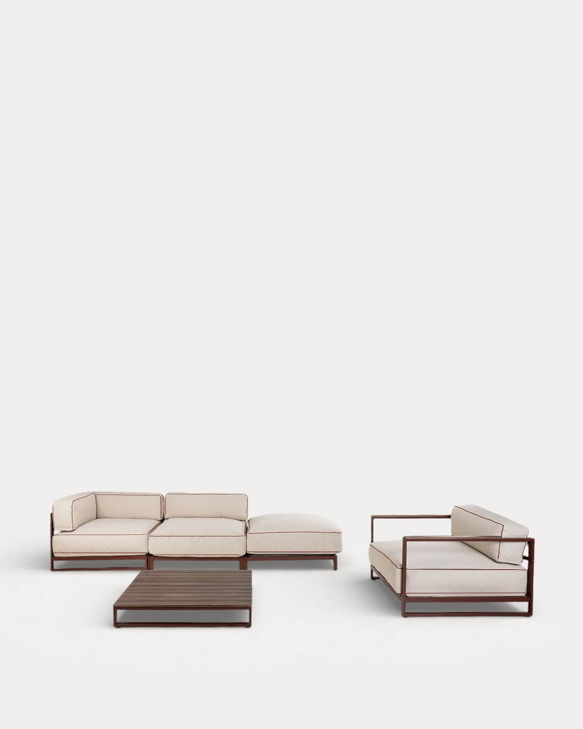 Kristen - Conjunto de Jardín con Módulo Esquinero, Módulo Central, Módulo Puff, Sillón y Mesa de Centro de Metal y Tela Kristen