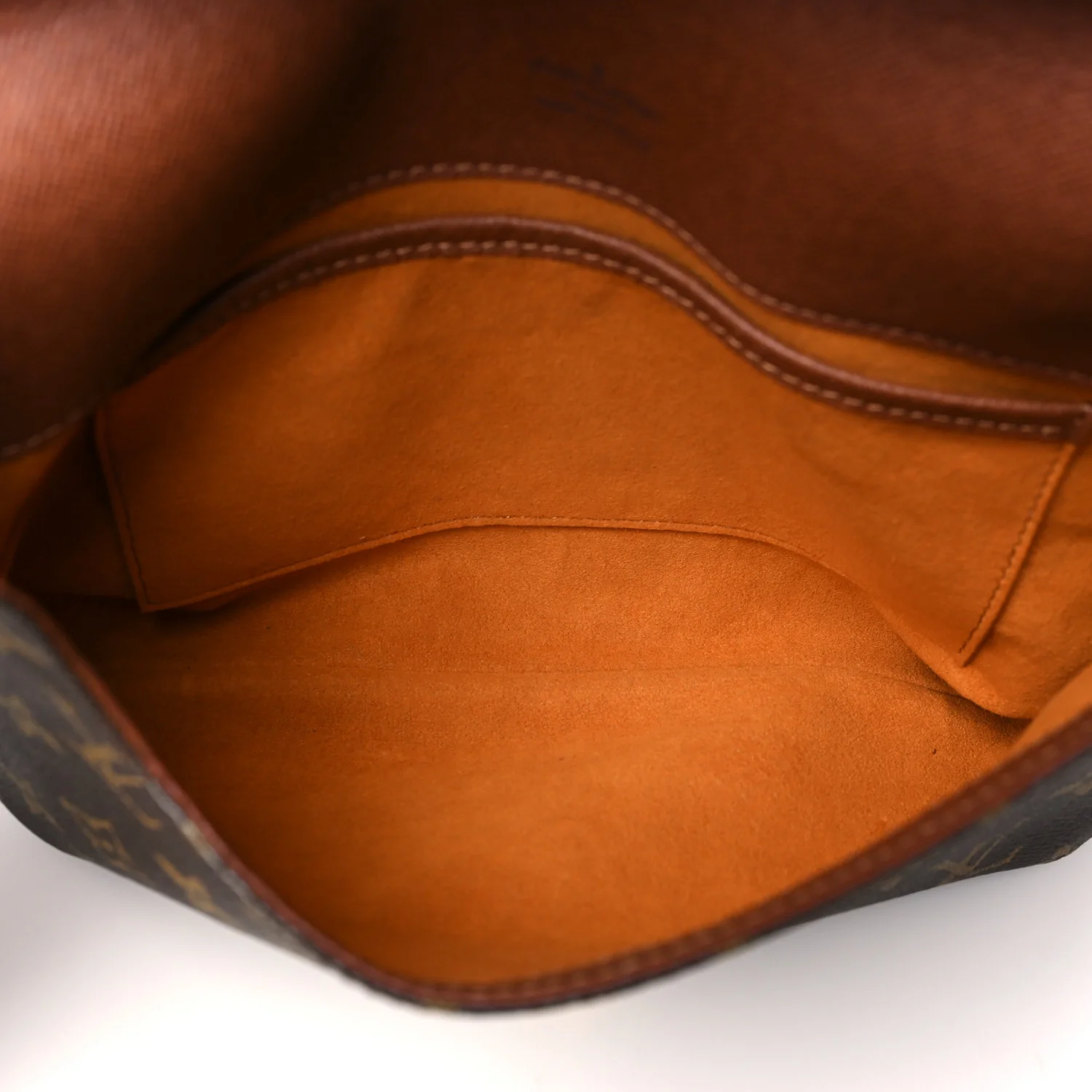 Monogram Musette Tango