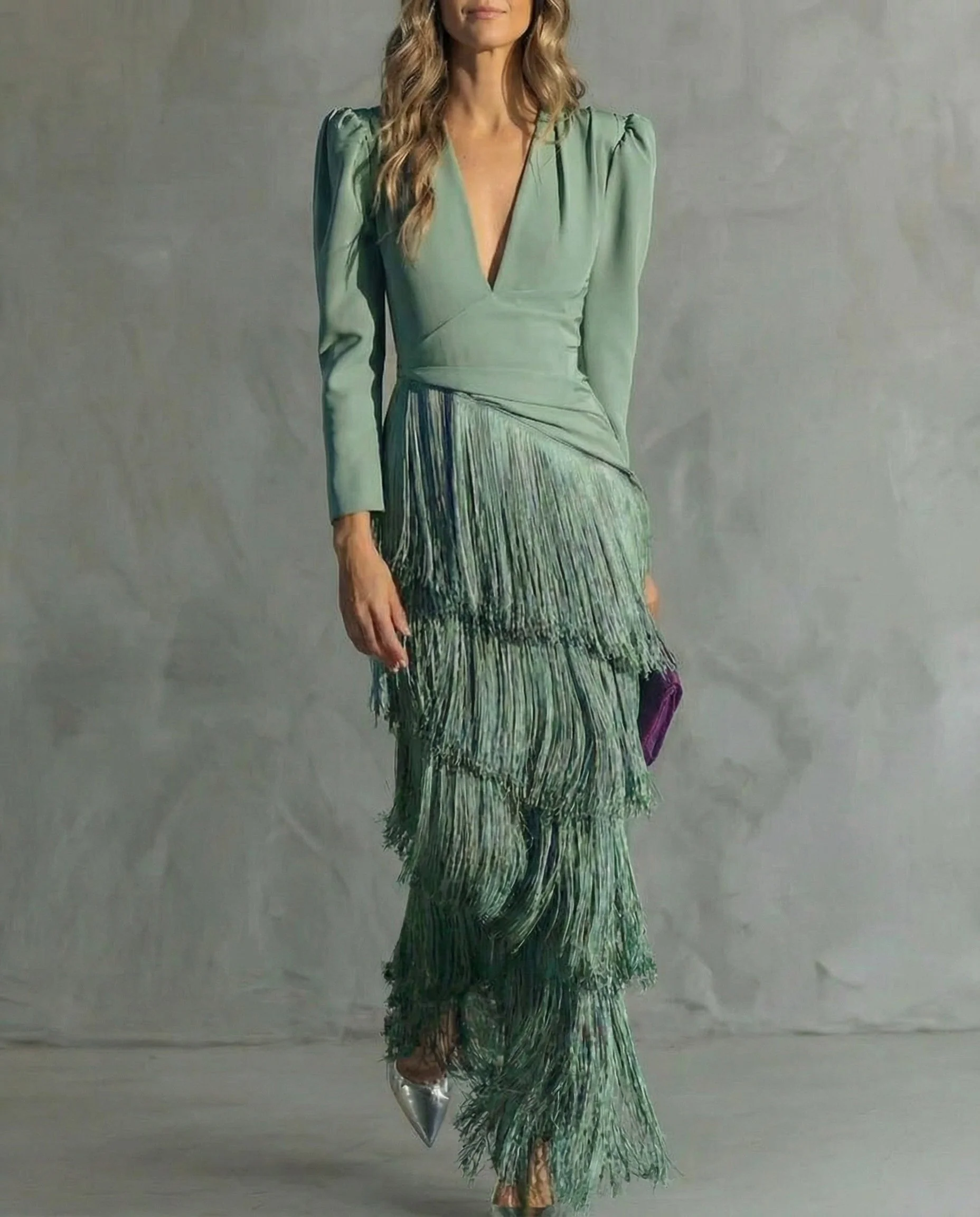 Clara™ | Robe midi élégante à manches à franges