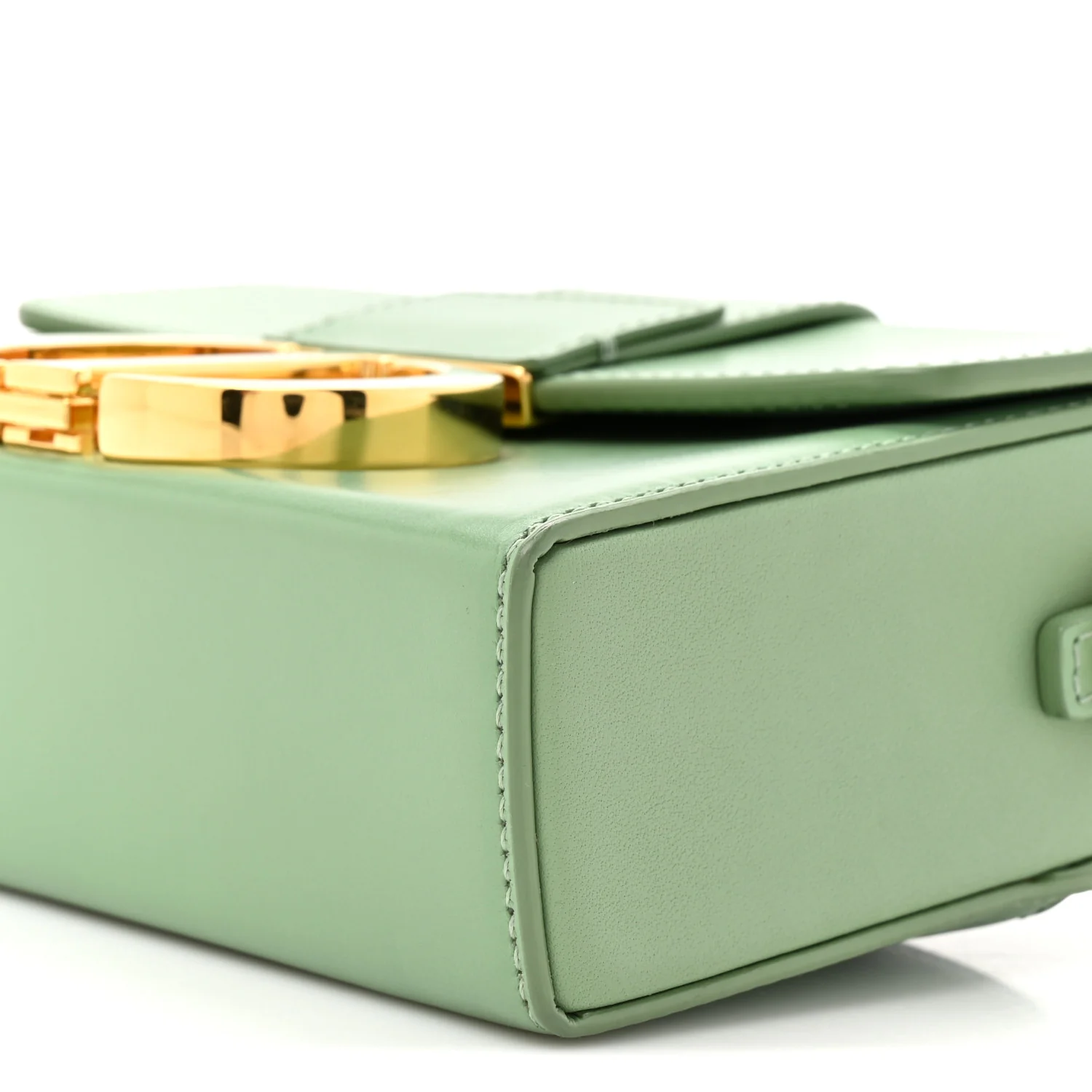Box Calfskin 30 Montaigne Box Bag Mint Green