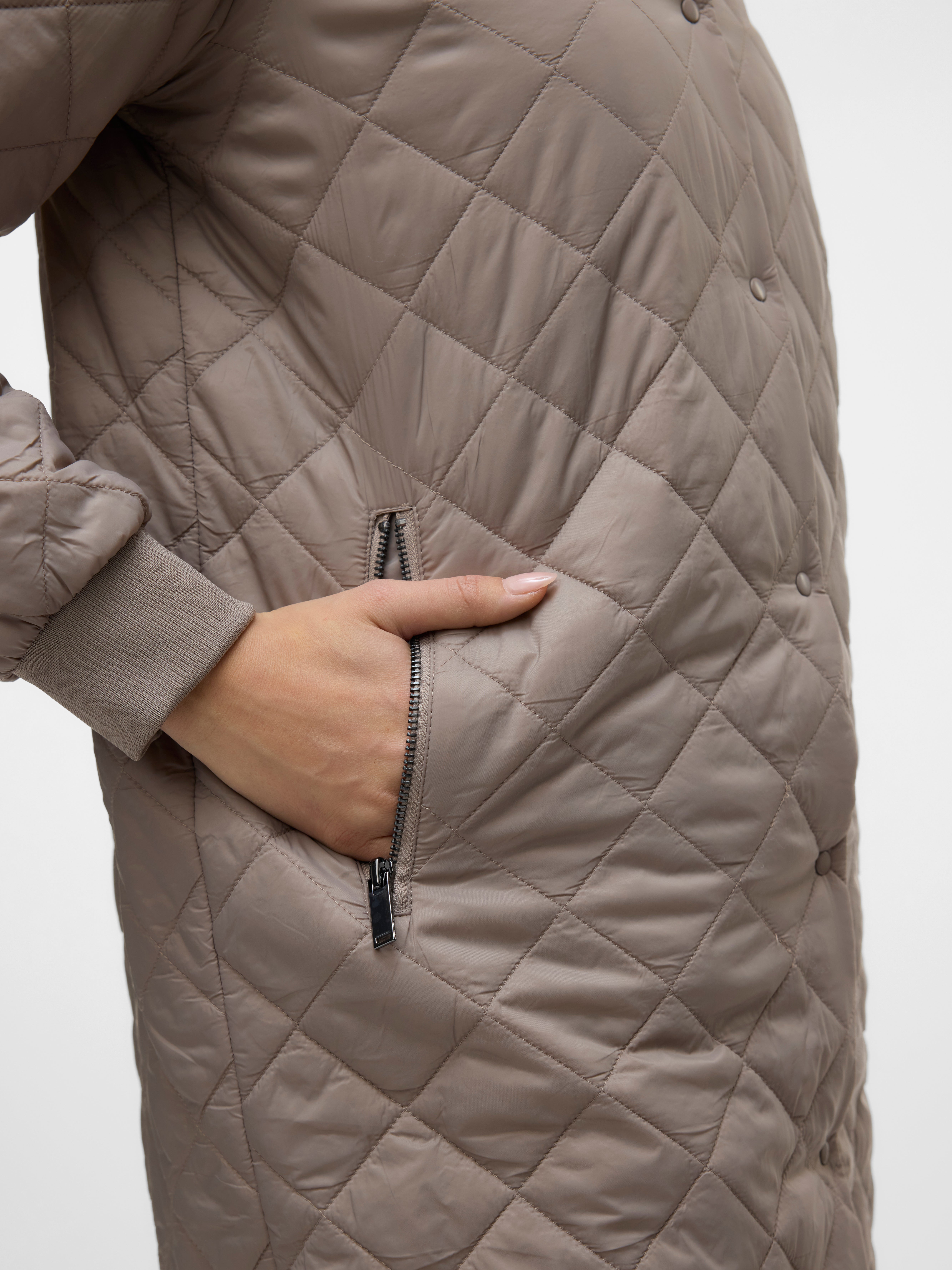 VERO MODA® VMHAYLE Quilted Jacket