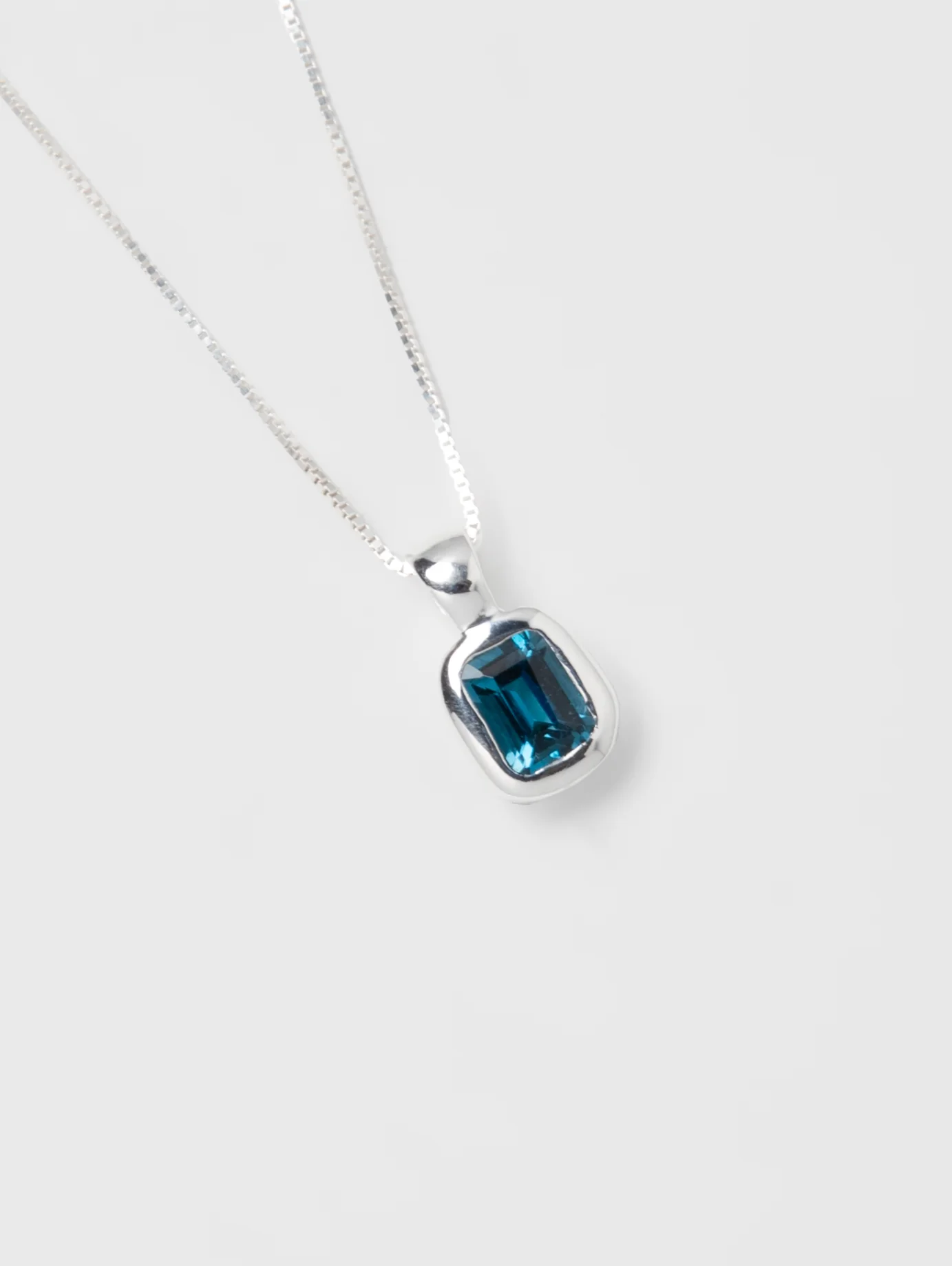 Freya Necklace in Blue Topaz and Sterling Silver