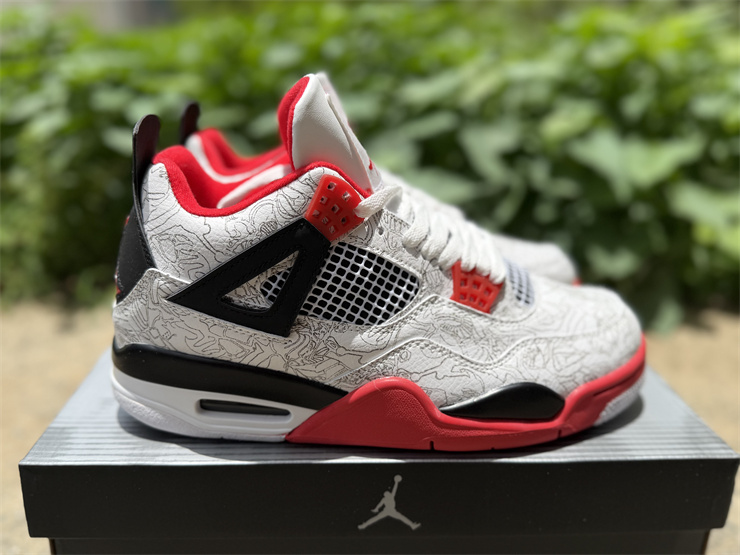 Air Jordan 4