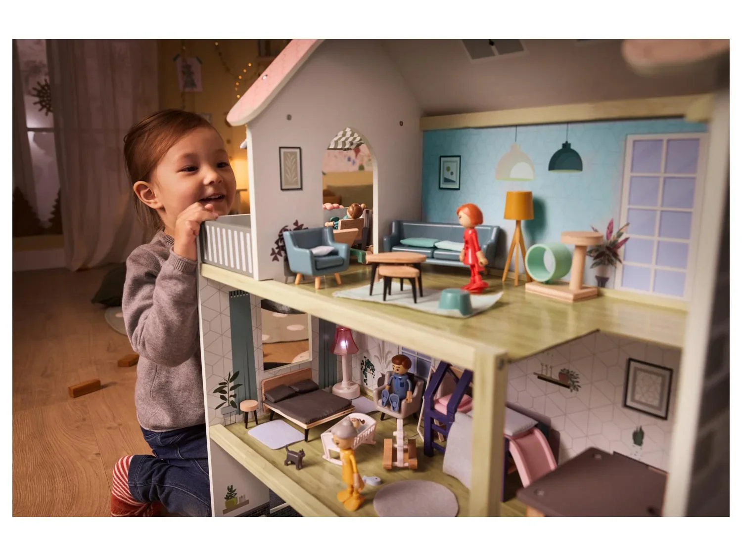 Playtive Maison de poupes XXL, 54 pices