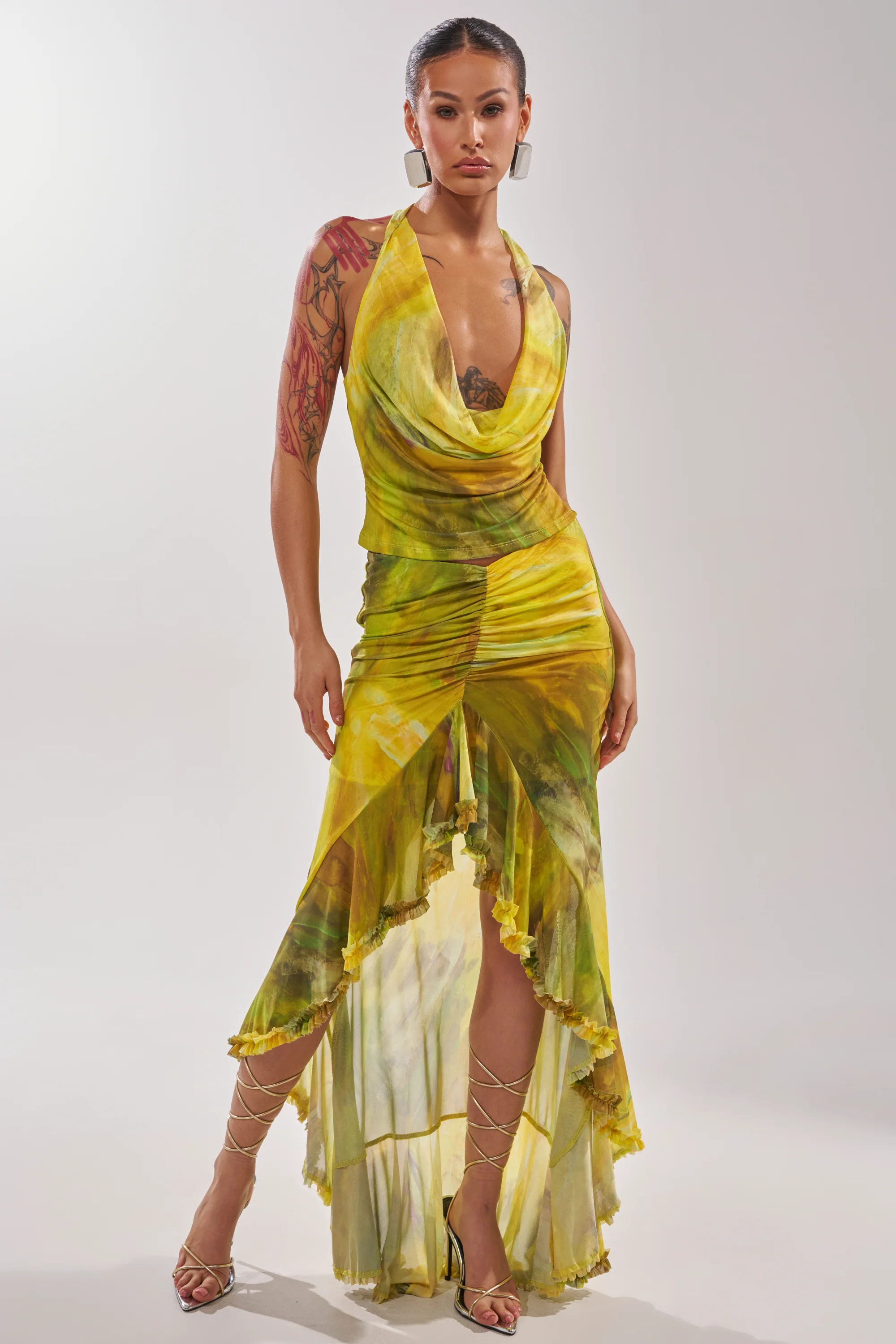 TELL ME MORE HIGH LOW SKIRT IN YELLOW - Akira Store